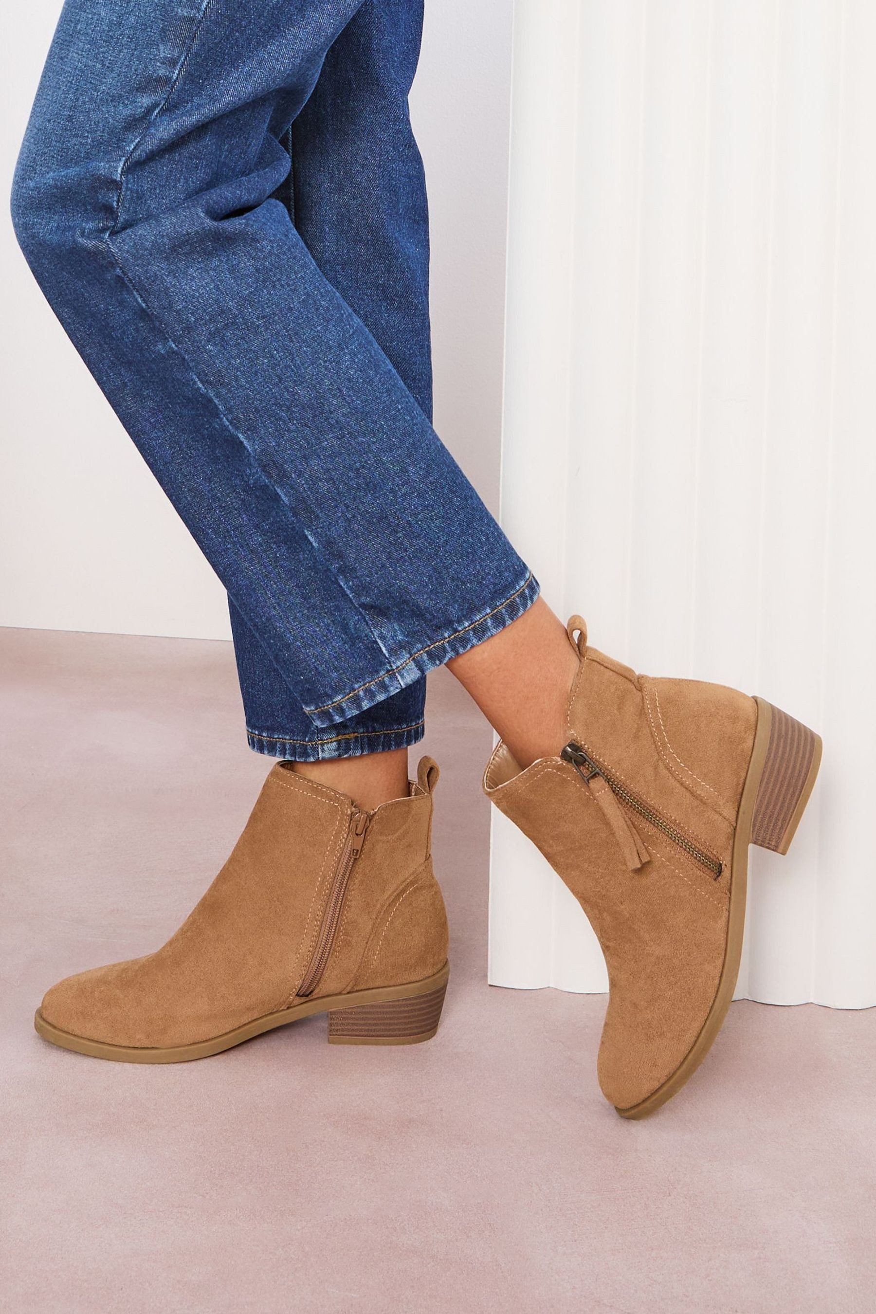 Friends Like These Friends Like These Blockabsatz-Stiefel, weit Stiefel (1-tlg)