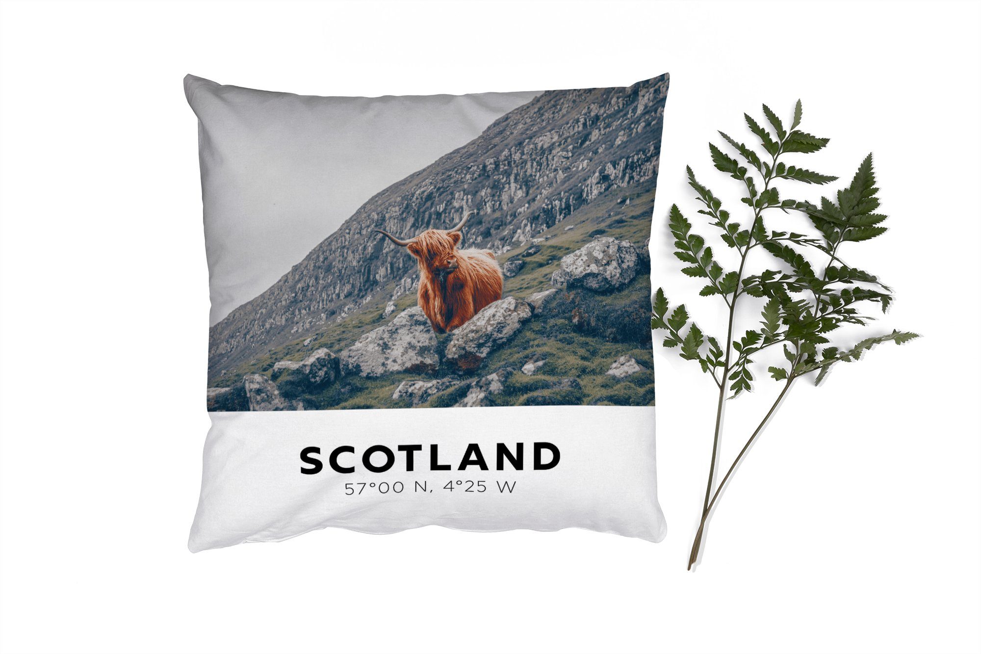 MuchoWow Dekokissen Schottland - Highlander - Berge, Zierkissen mit Füllung für Wohzimmer, Schlafzimmer, Deko, Sofakissen