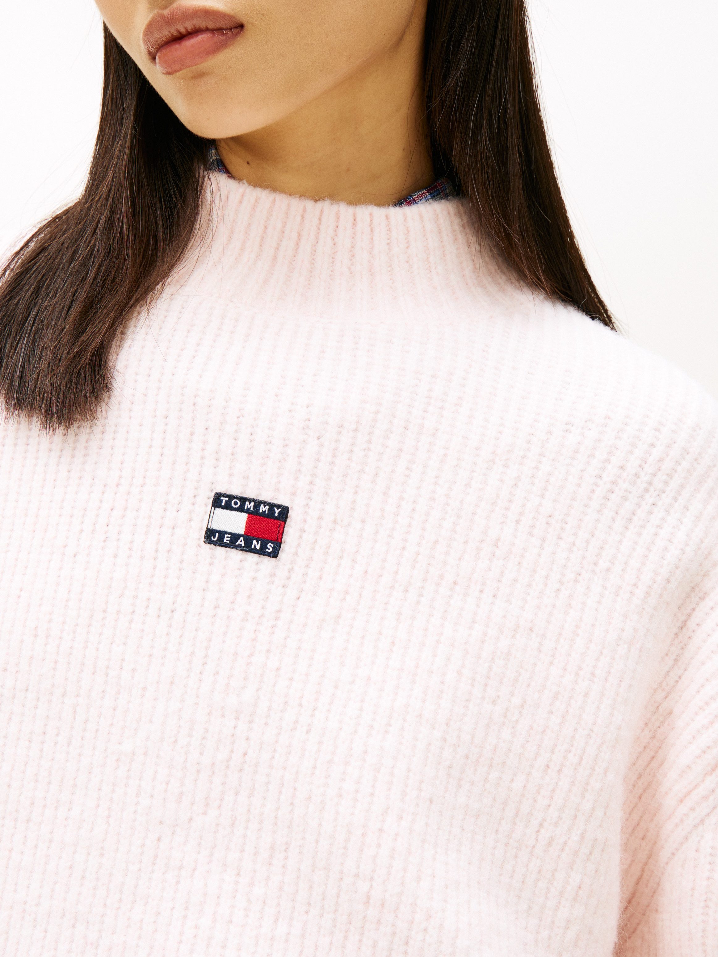 Tommy Jeans Strickpullover TJW MOCKNECK BADGE SWEATER EXT
