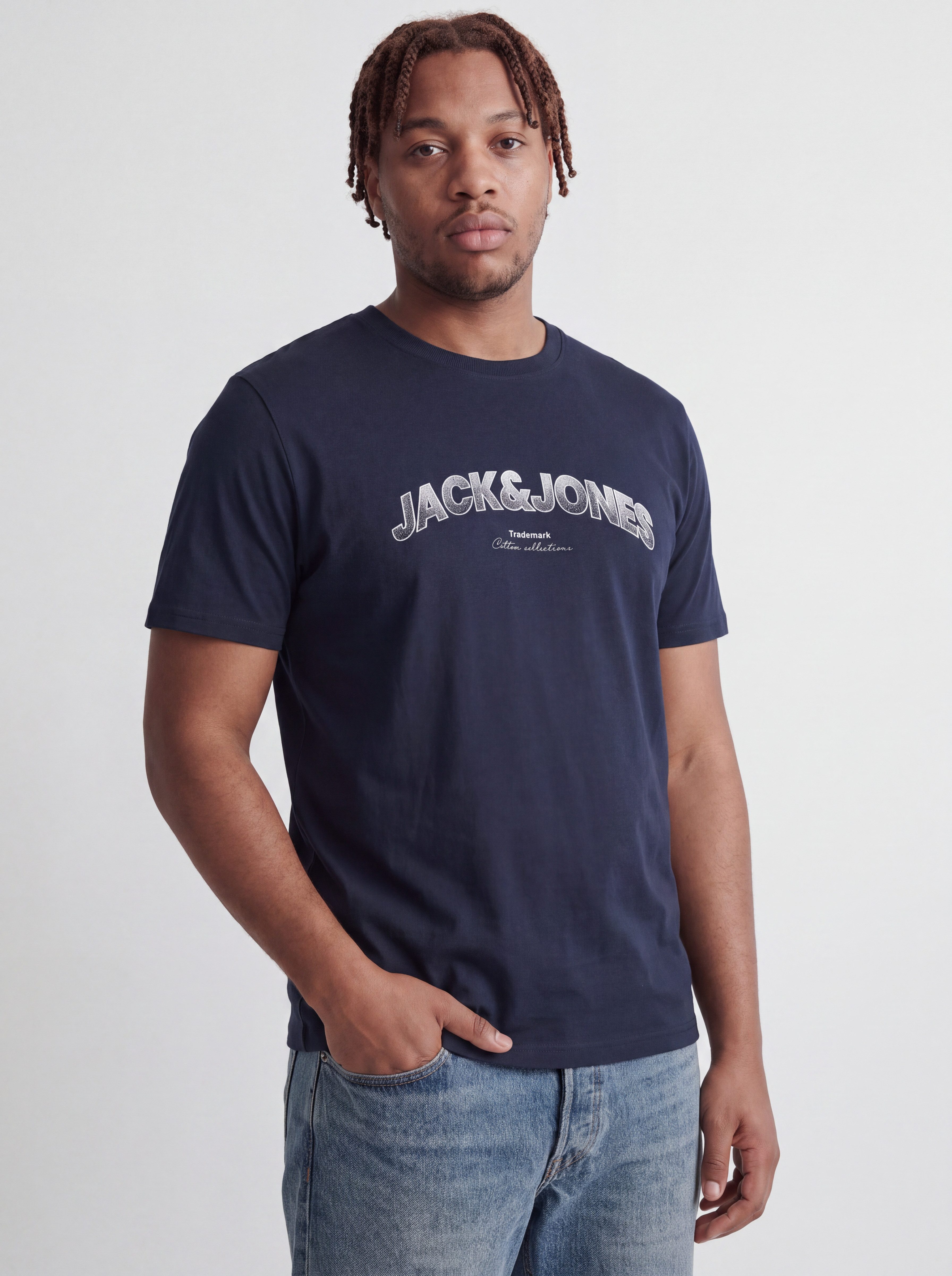 Jack & Jones PlusSize Rundhalsshirt JJAVERY TEE SS CREW NECK PLS Baumwolle, normal geschnitten