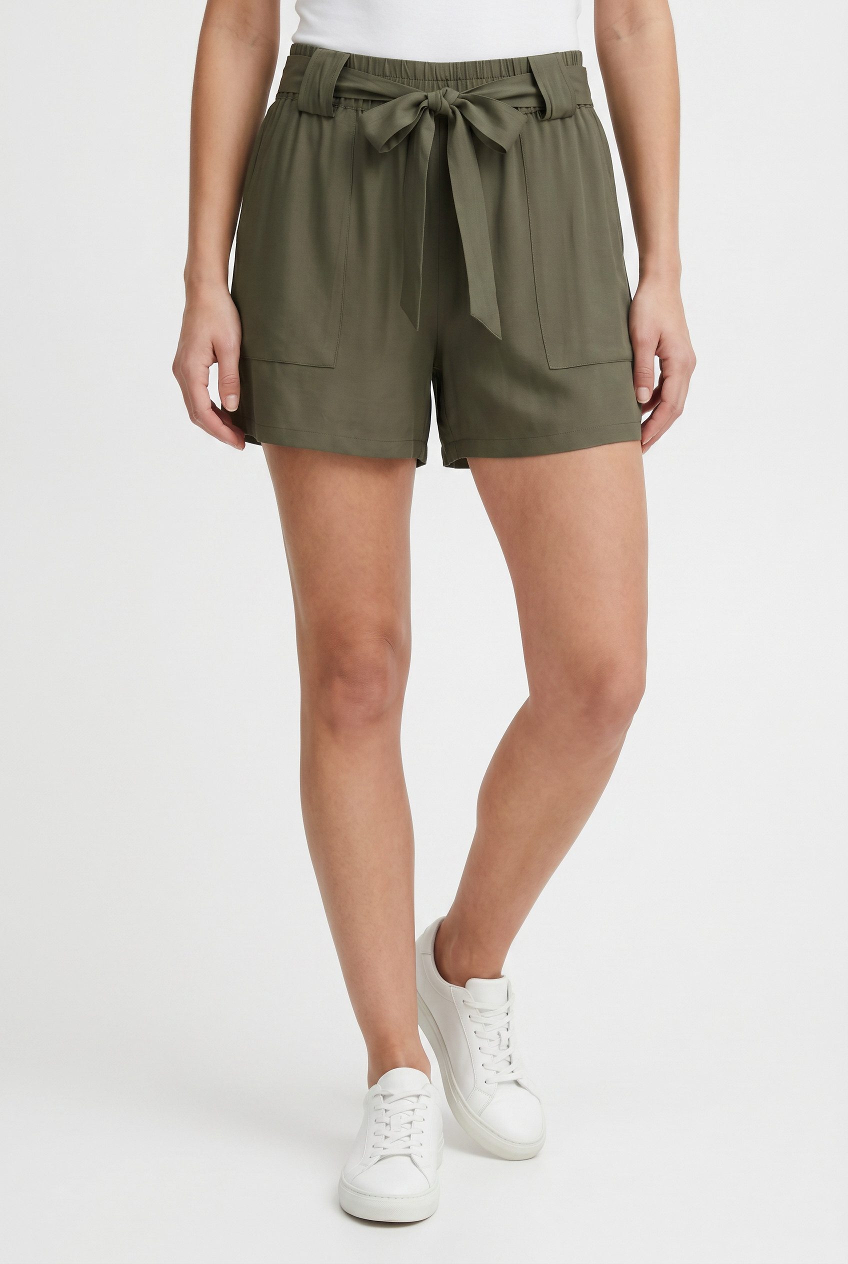ONLY Shorts ONLNOVA LIFE VIS TALIA HW SHORTS AOP Viskose, regular fit