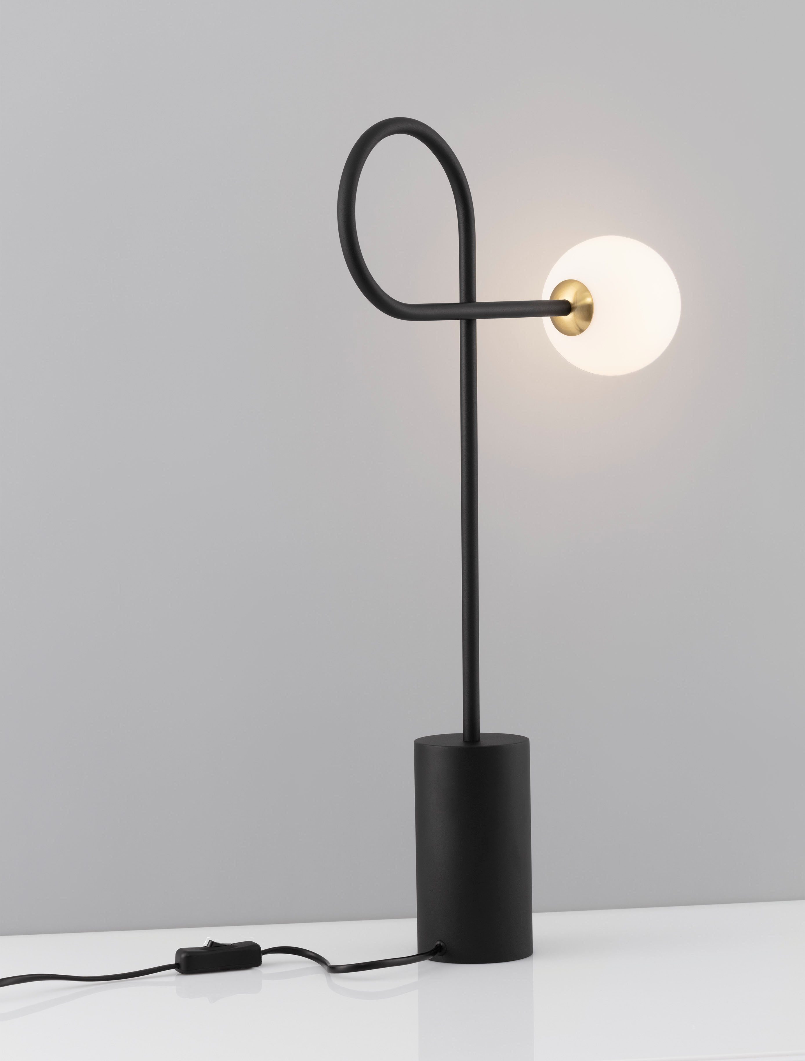 Nova Luce Stehlampe DEDALO