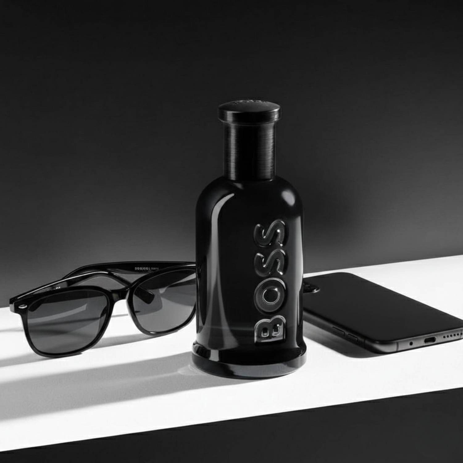 BOSS Eau de Parfum Bottled Parfum 100 ml – intensiver holzig-ambrierter Herrenduft mit, Mandarine, Weihrauch, Orris und Feigenbaumwurzel-Akkord