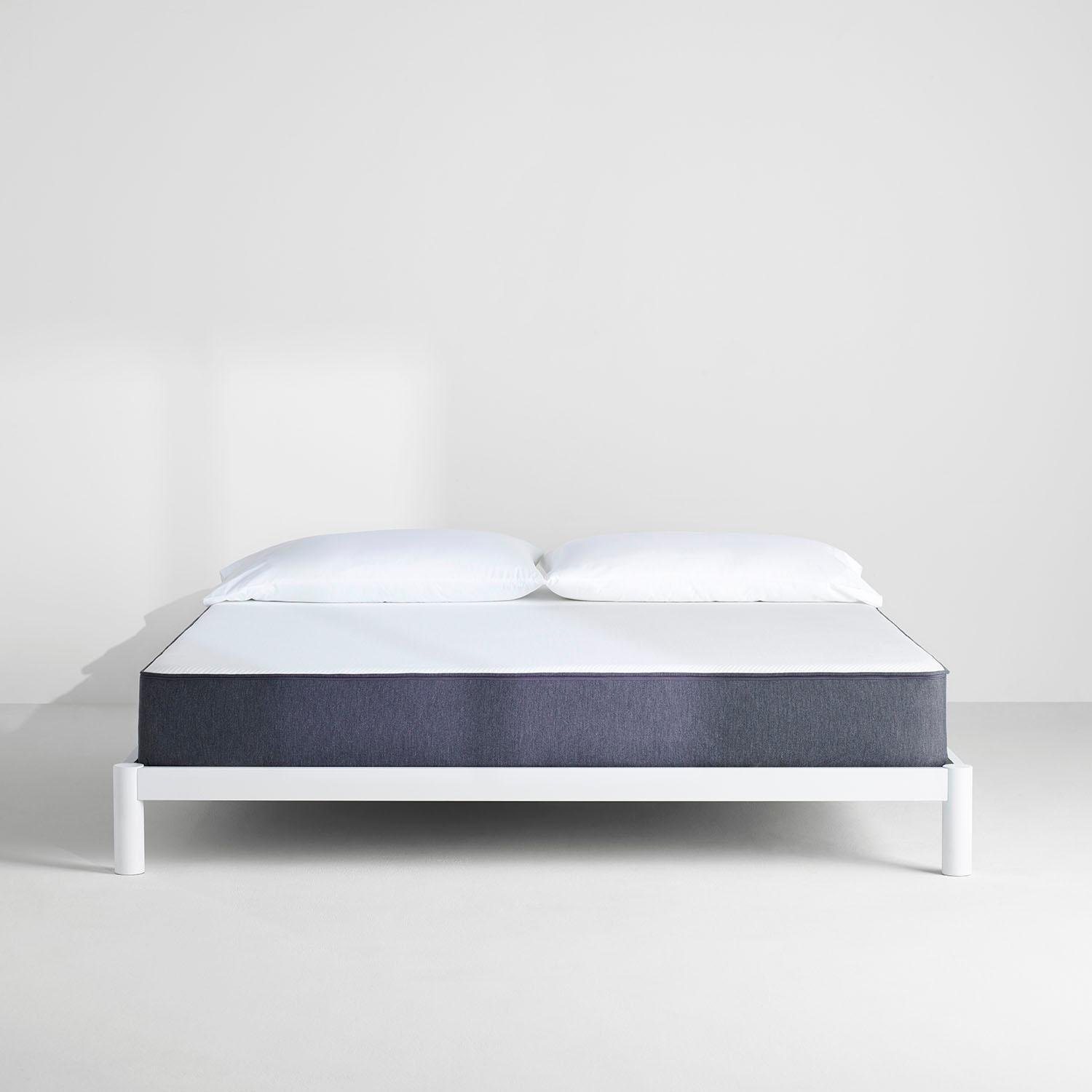 Visco-Matratze »Die «, , 24 cm hoch, Raumgewicht: 45, (1-tlg), Stiftung Warentest »GUT (2,3)«, getestet in Größe 90x200 cm* Visco-Matratze »Die «, , 24 cm hoch, Raumgewicht: 45, (1-tlg), Stiftung Warentest »GUT (2,3)«, getestet in Größe 90x200 cm*