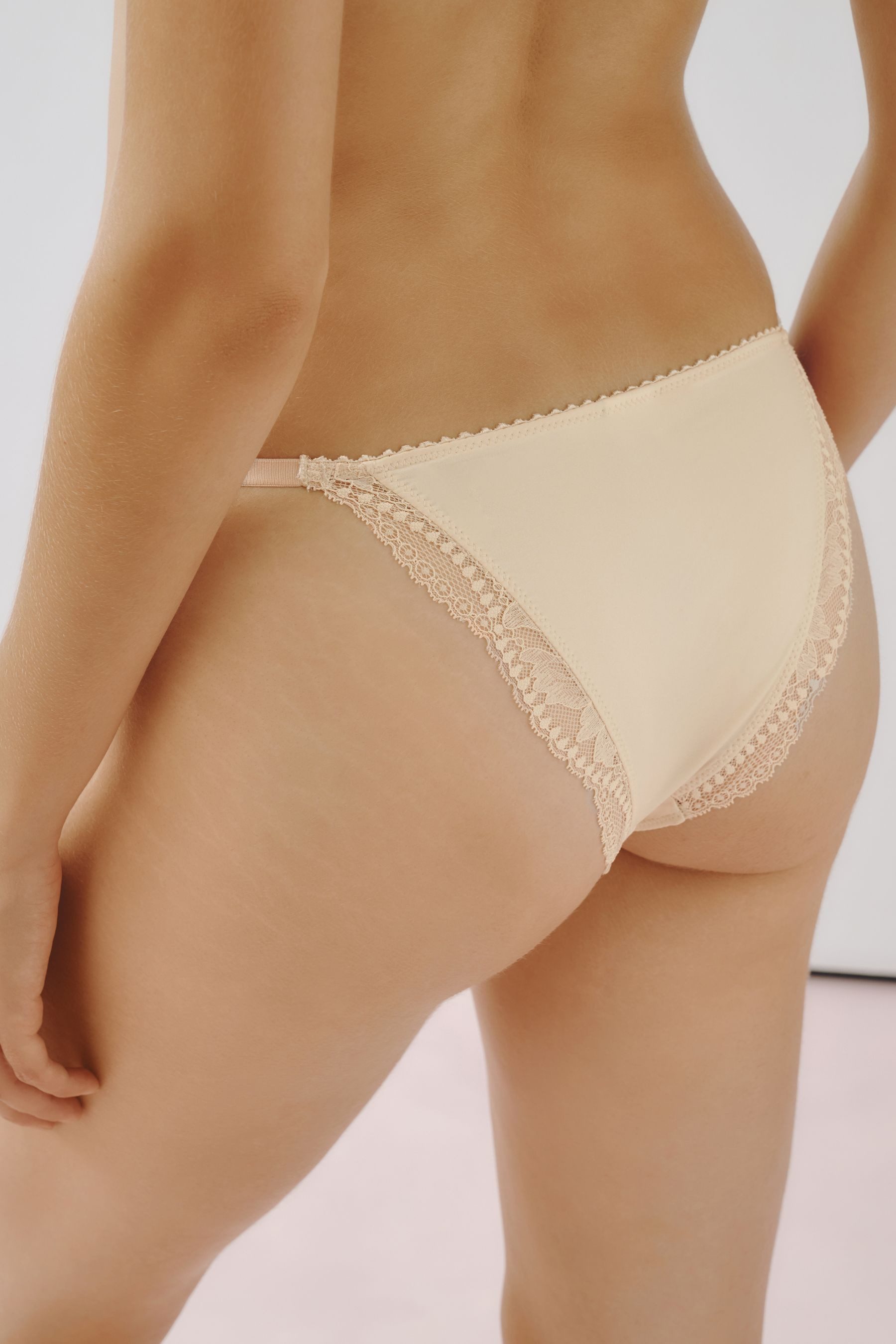 Next Tanga Mikrofaser-Slips mit Spitze im 3er-Pack, Tanga (3-St)