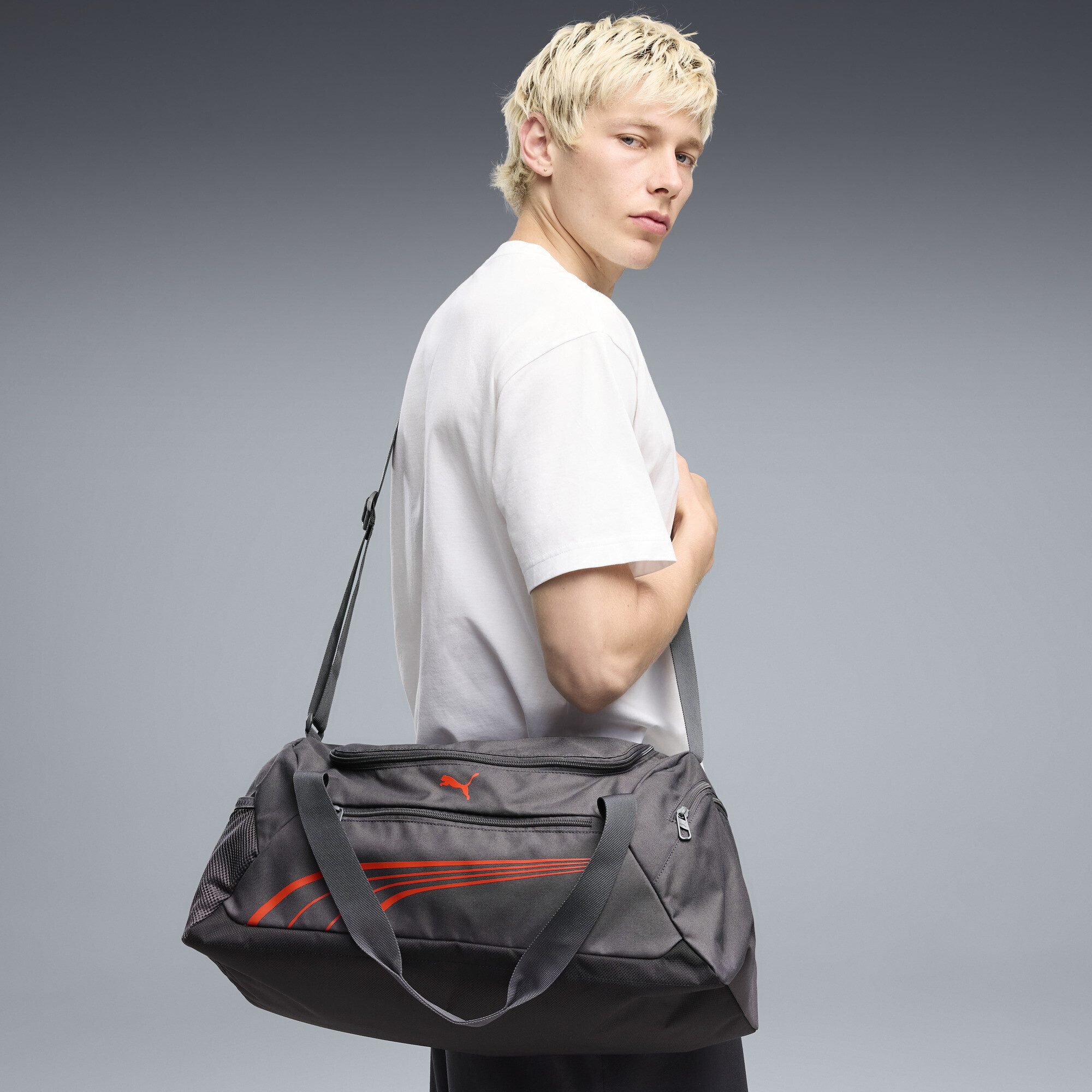 PUMA Sporttasche Funtal 34L Kleine Sporttasche Erwachsene