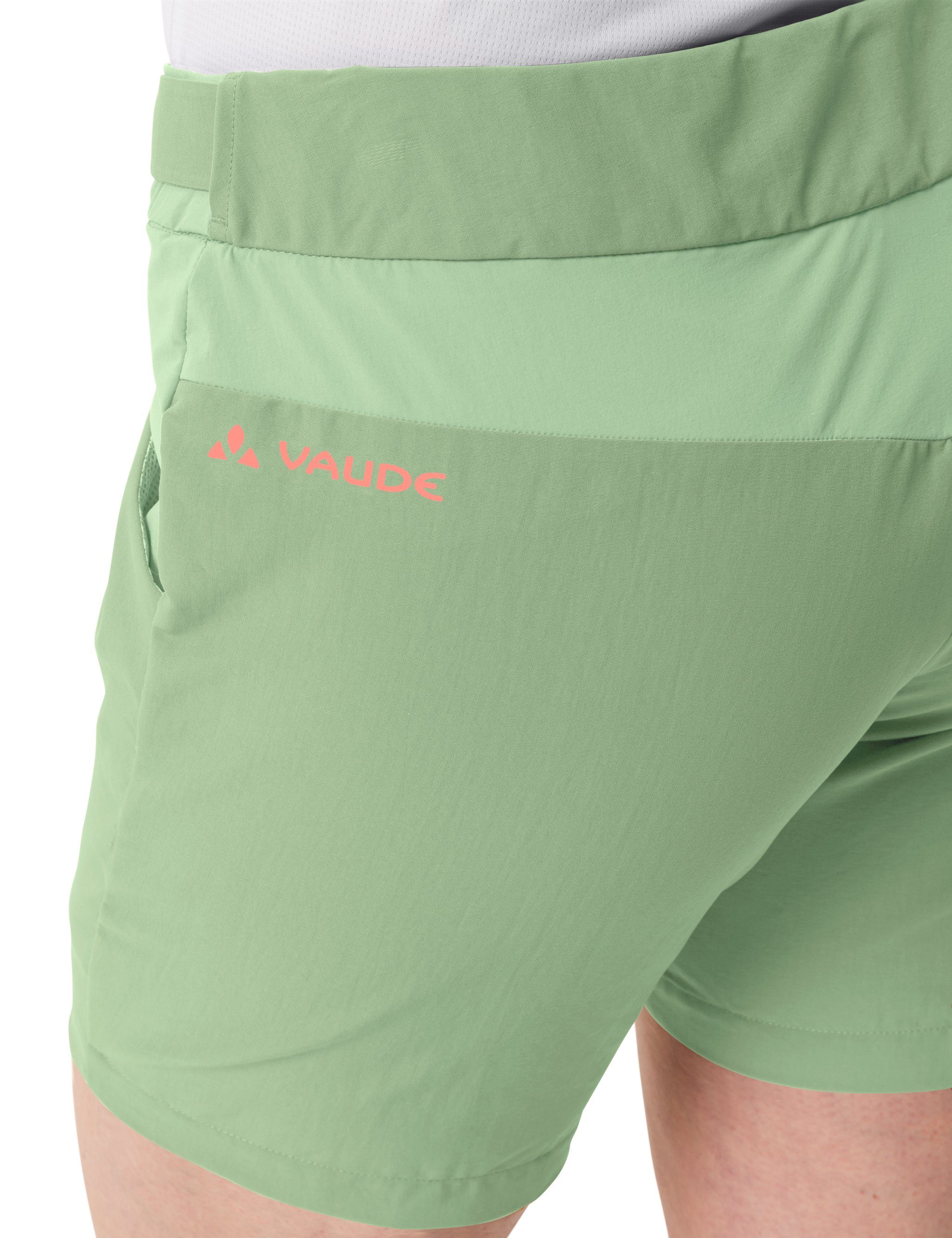VAUDE Funktionshose Women's Tekoa Shorts (1-tlg) willow Grüner Knopf III green