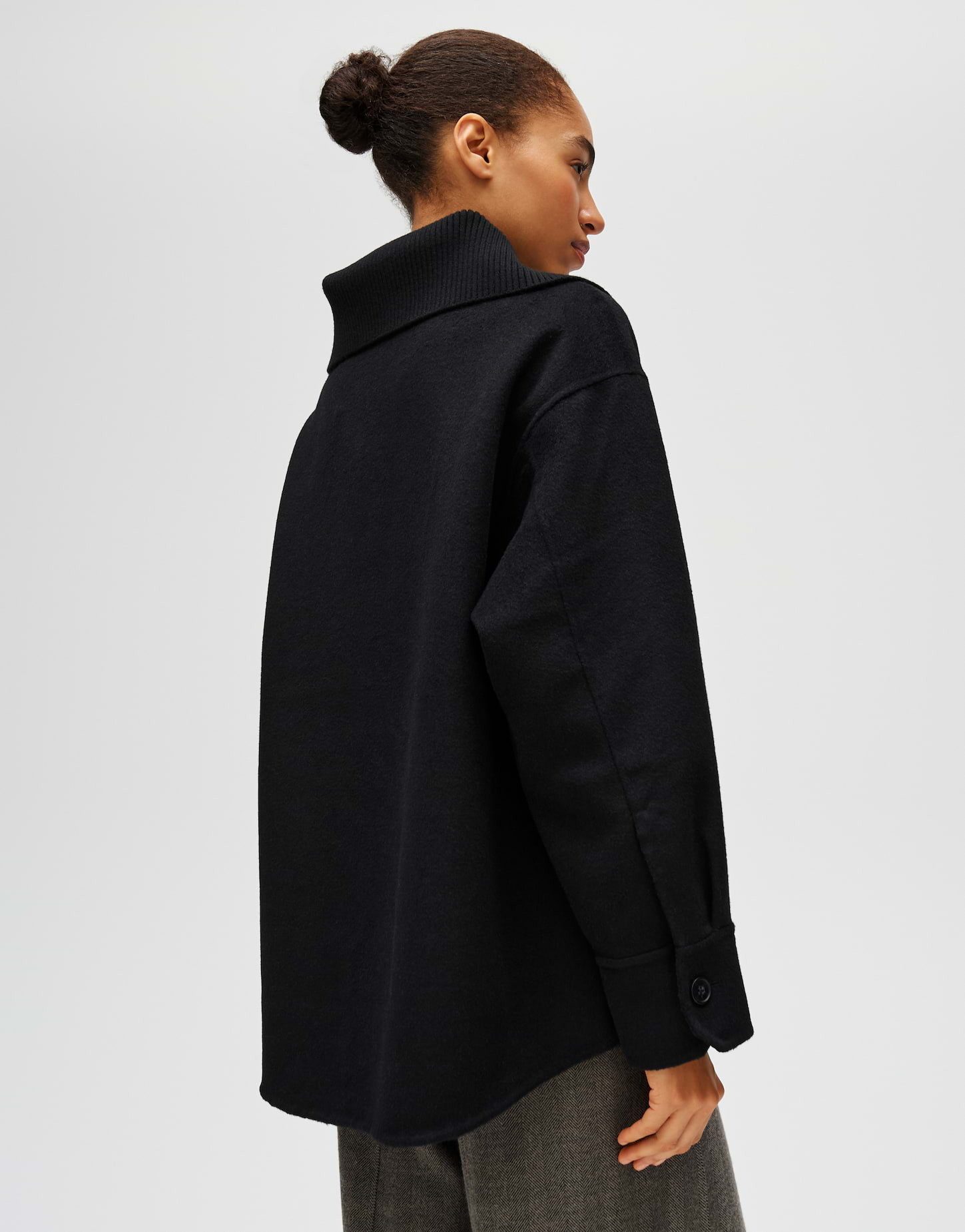OPUS Wolljacke JOSIA mit breitem Strickkragen überschnittene Schulter mit Langarm, aufgesetzte Taschen vorne – Bild 3 von 5