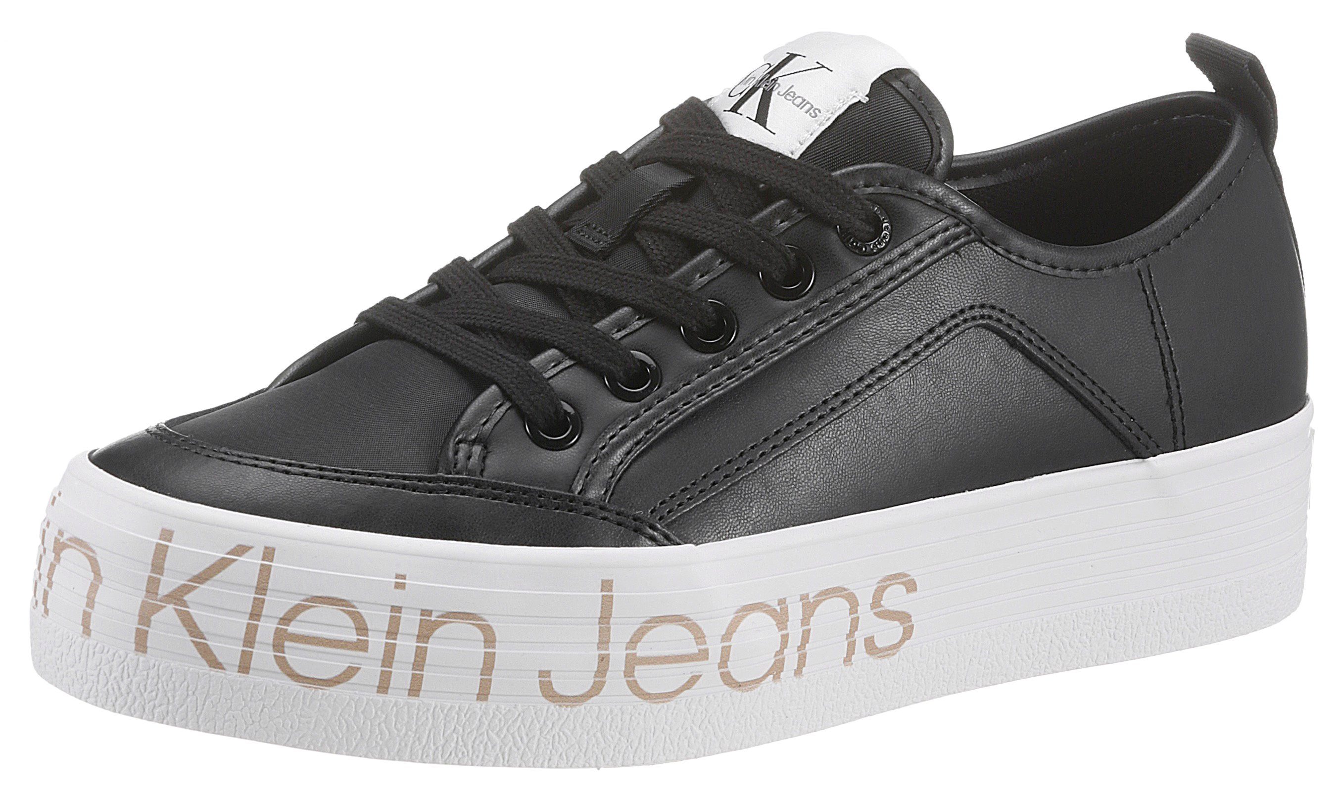 Calvin Klein Jeans VULC FLATF LOW WRAP AROUND LOGO Plateausneaker mit Logoschriftzug schwarz