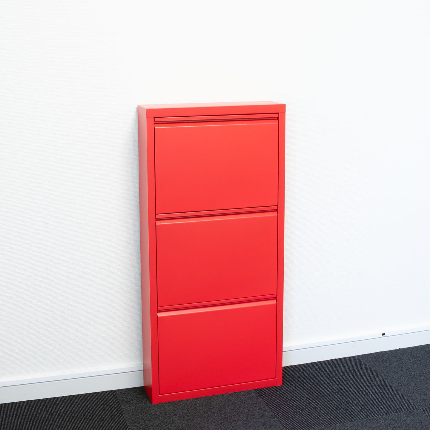 ebuy24 Schuhschrank Pisa Schuhschrank mit 3 Klappen/Türen in Metall ro günstig online kaufen