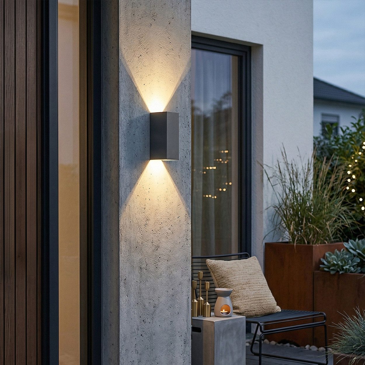 hofstein Außen-Wandleuchte Außenwandlampe aus Metall in Anthrazit mit verstellbaren Lichteffekten, moderne Wandleuchte, LED 5 Watt, 600 Lumen, 4000 Kelvin, IP44