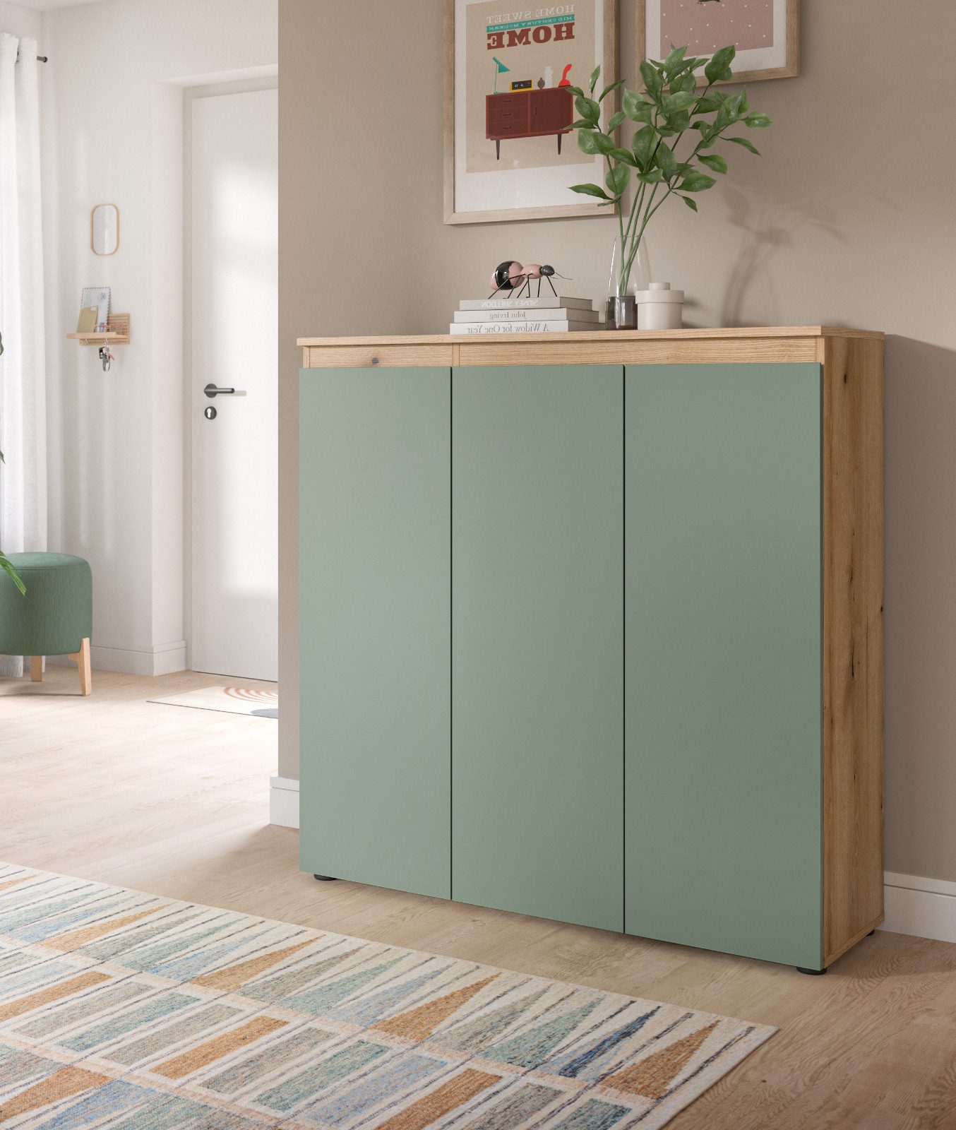 Inn.Furn Kombikommode Assino (Hohe Kommode in Eiche und Rauchgrün, 3-türig, 105 x 111 cm), mit 8 Einlegeböden für bis zu 10 Fächer – Bild 4 von 5