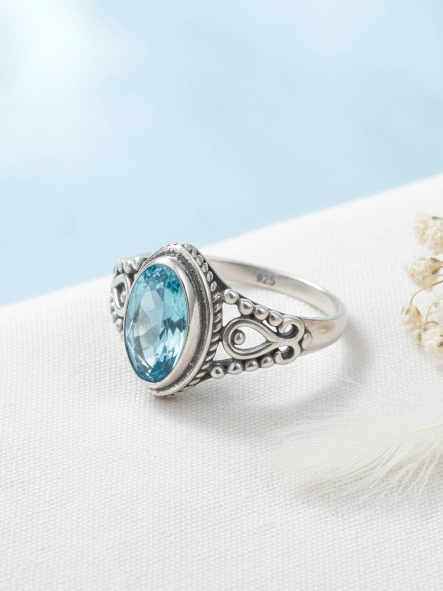 mantraroma Silberring MERANDAL aus 925 Silber mit blau Topas (Ring mit Schm günstig online kaufen