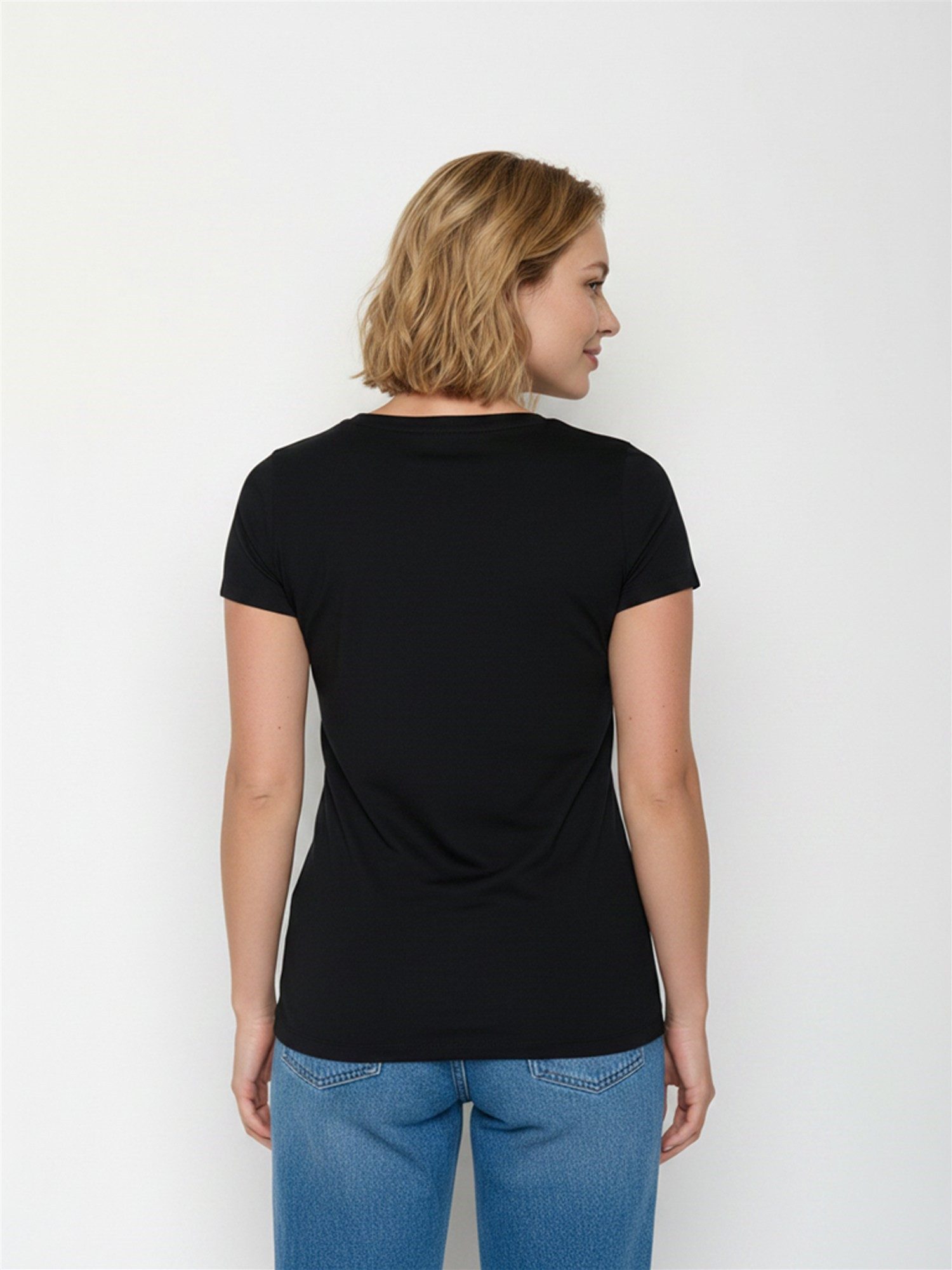 GreenBomb T-Shirt Loves Basic Motiv Basic (1-tlg., 1) figurbetont, leicht tailliert, klassische Kurzärmel