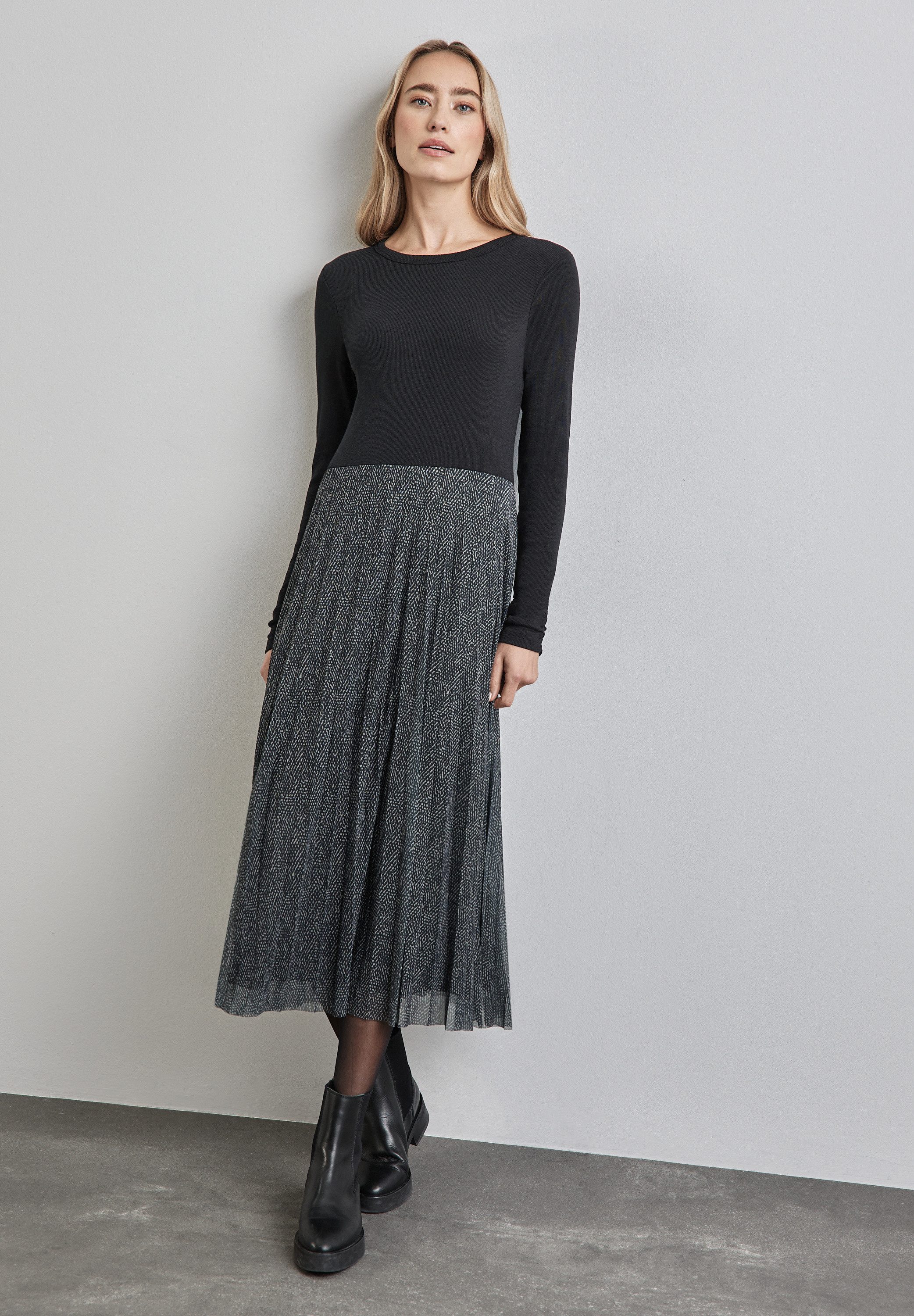 Midikleid