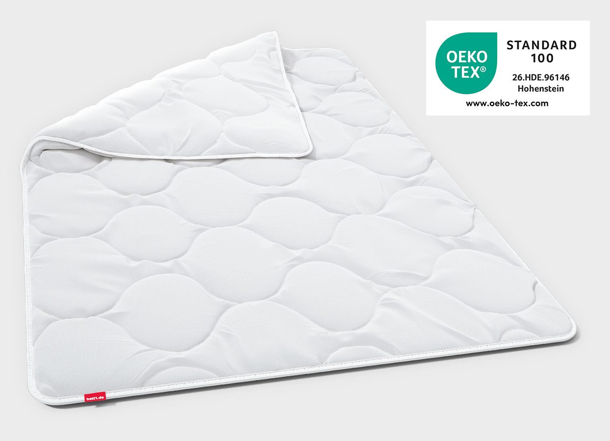 bett1.de Baumwollbettdecke BODYGUARD® Ganzjahresdecke mittelwarm, Decke für alle Jahreszeiten, Bezug: 100% Baumwolle, Füllung: 100% Polyester, waschbar bei 40° C