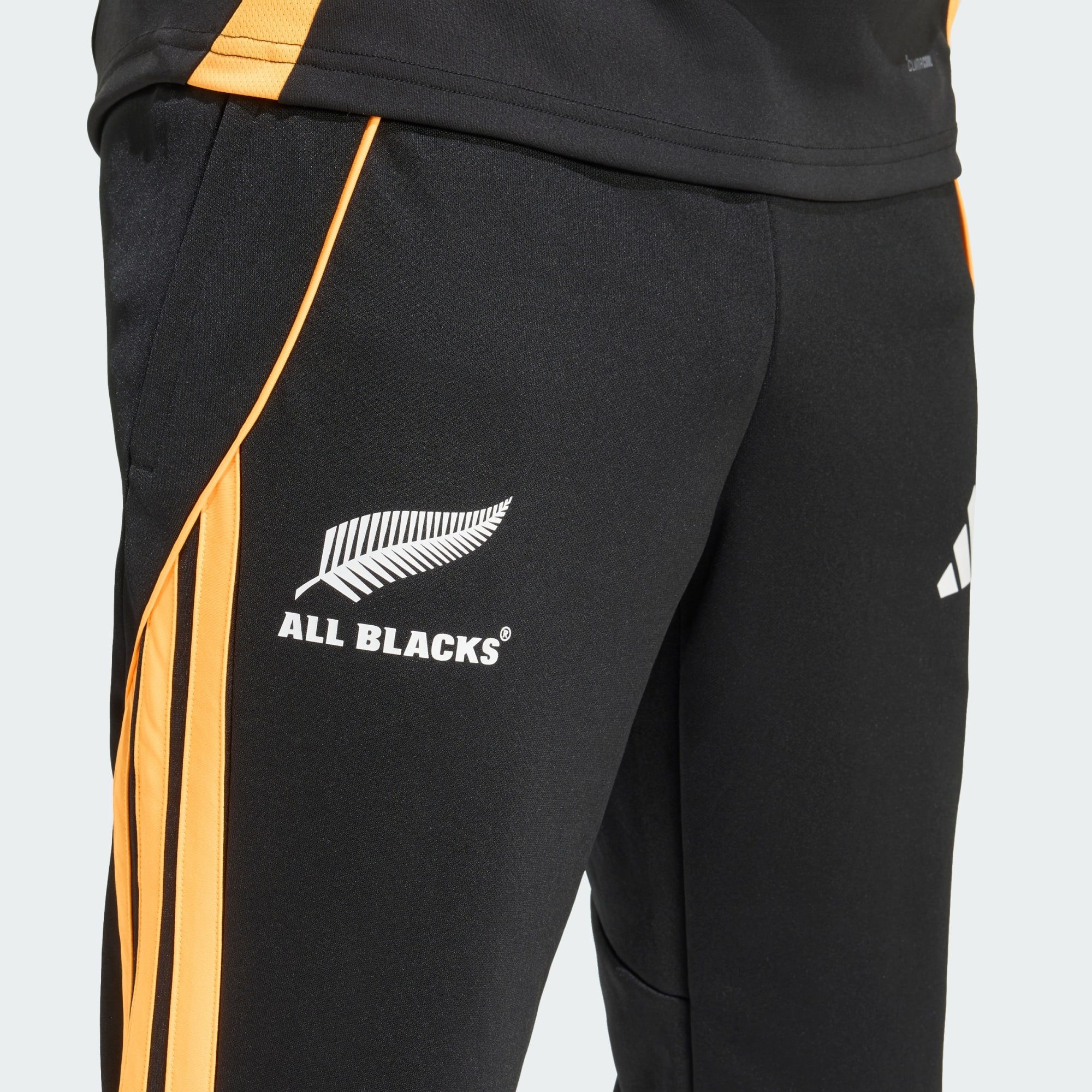adidas Performance Trainingshose ALL BLACKS MARVEL TRAININGSHOSE (1-tlg)