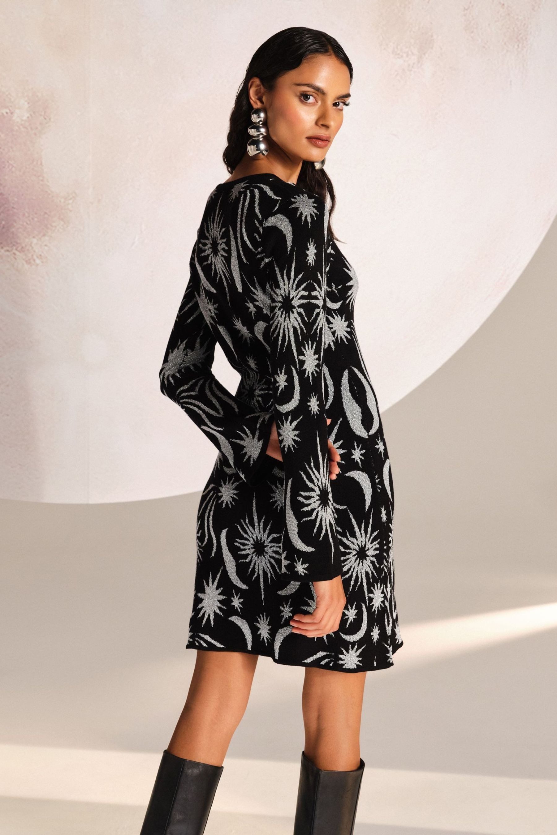 Love & Roses Strickkleid Love & Roses Glitzerndes Strick-Minikleid, Regular (1-tlg)