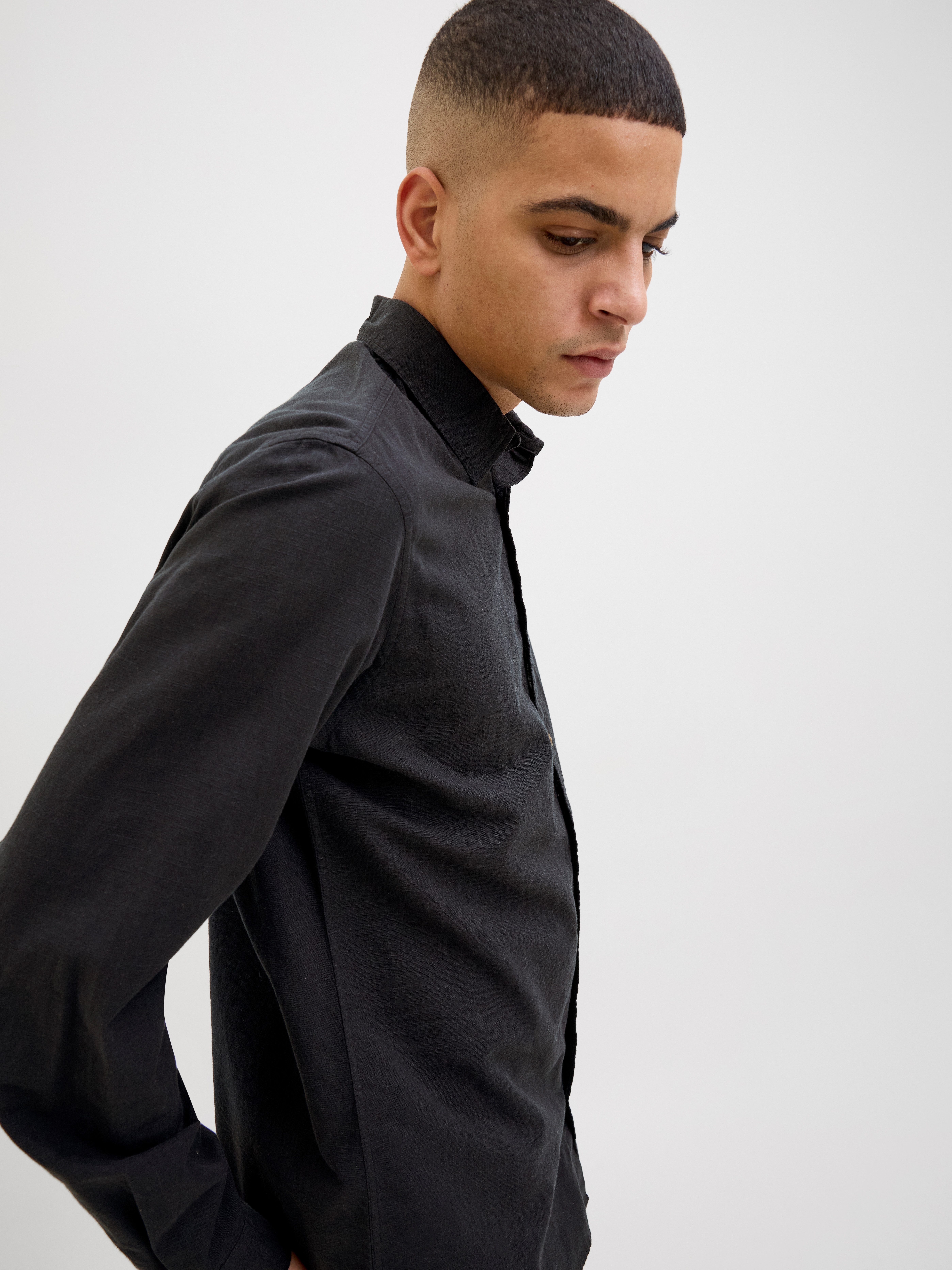 Jack & Jones Langarmhemd JJESUMMER SHIRT LS SN mit Hemdkragen günstig online kaufen