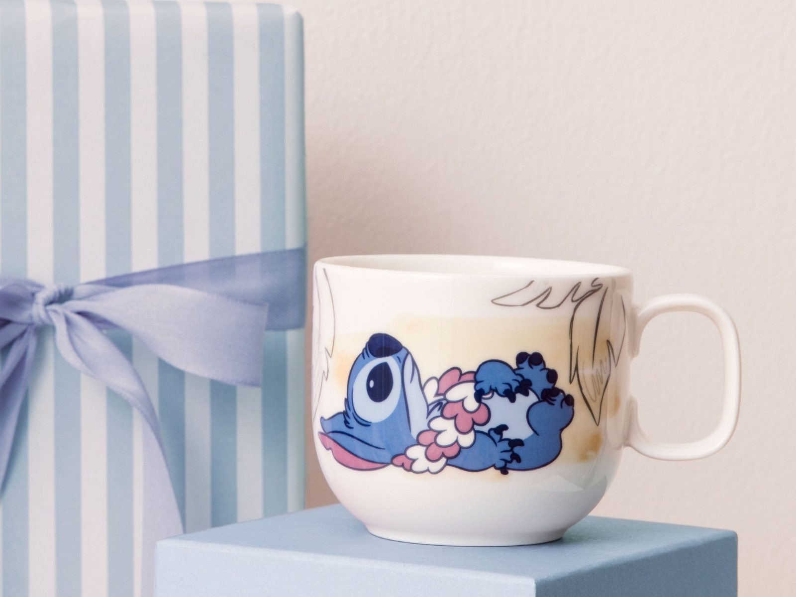 Villeroy & Boch Becher Disney Stitch Kinderbecher mit Henkel klein weiß 0,17l, Premium Porcelain