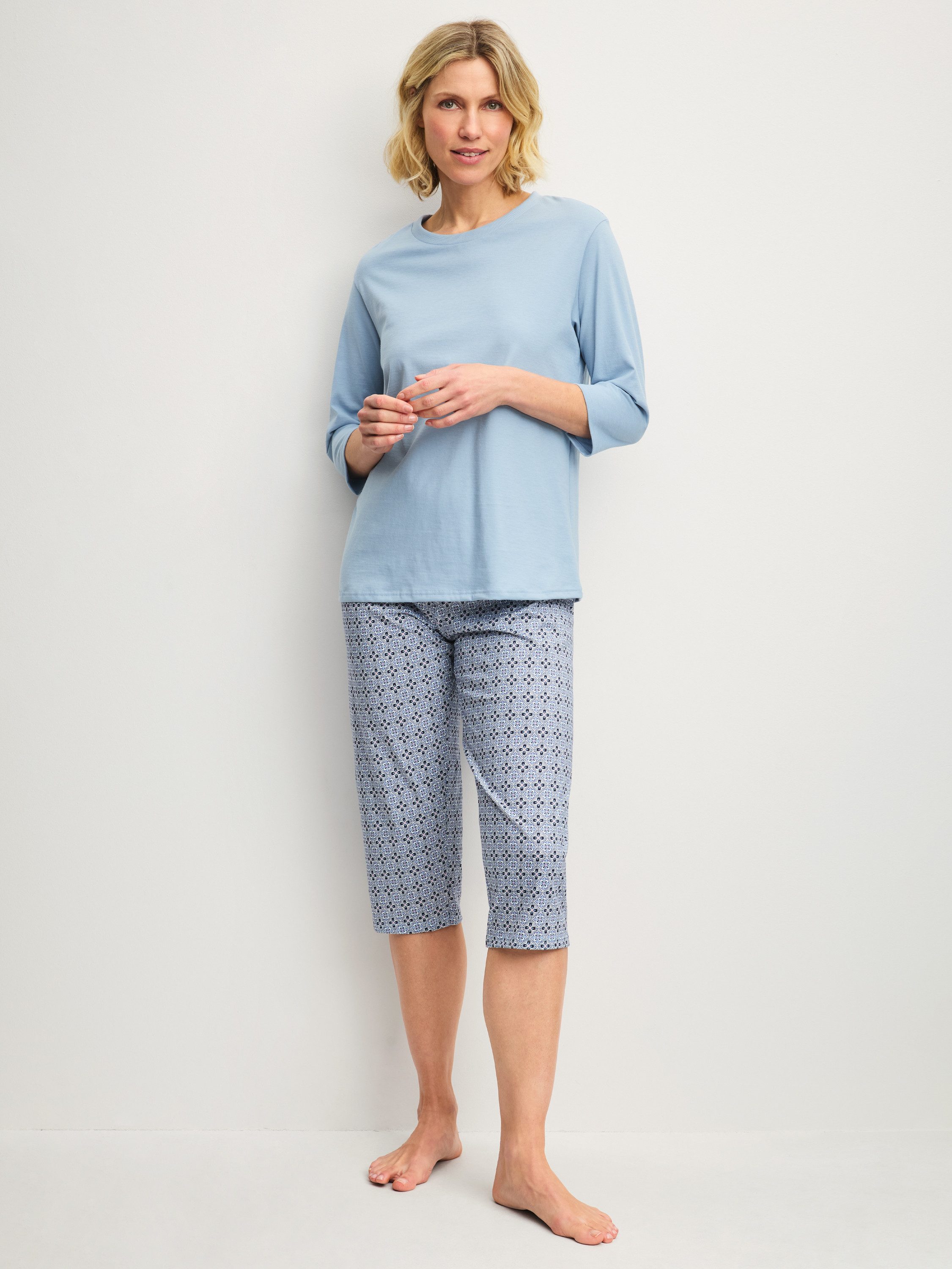 CALIDA Capri-Pyjama Cotton Special Damen (2 tlg) aus 100% Baumwolle, atmungsaktiv und klimaregulierend