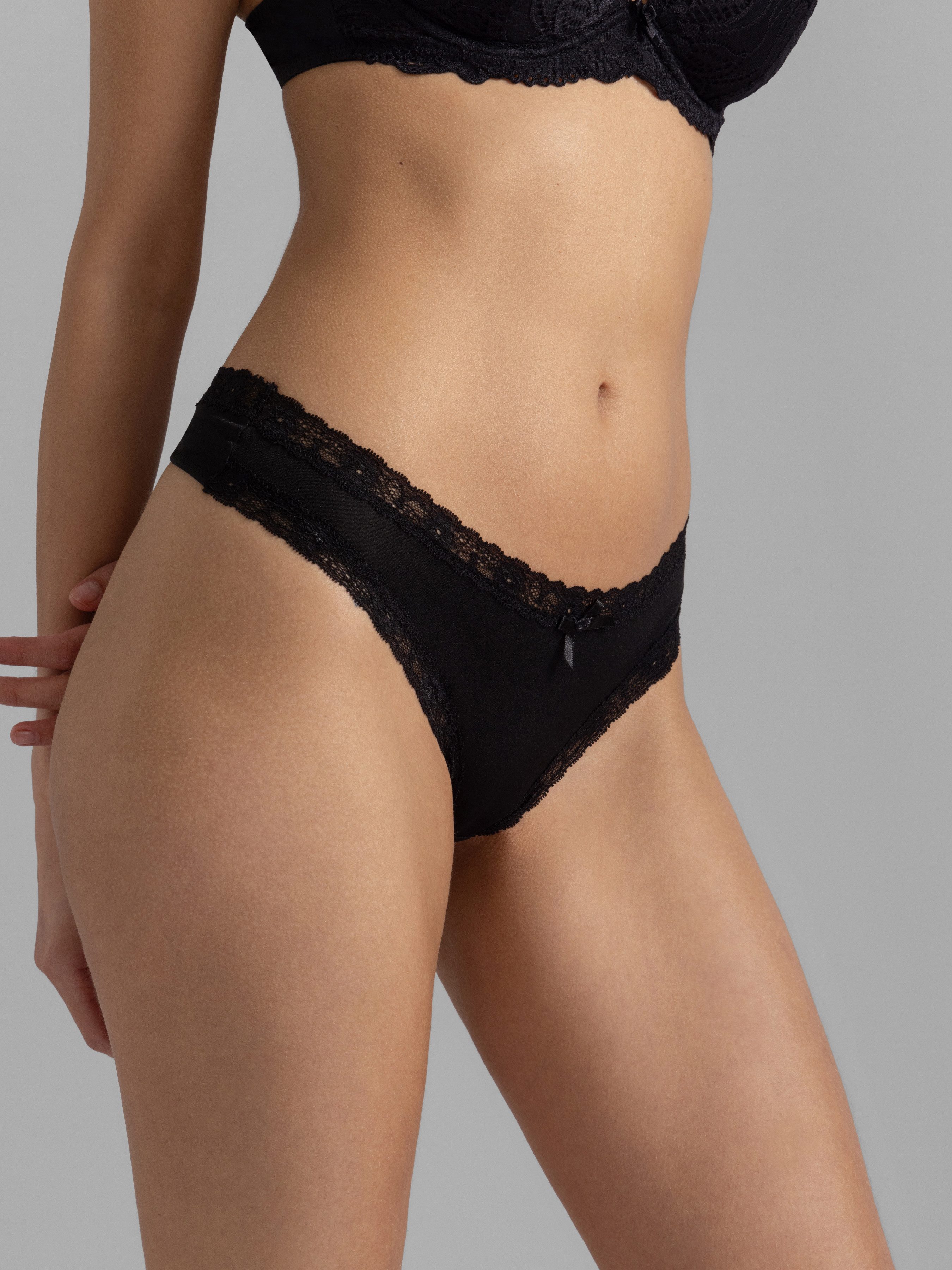 Dorina Tanga Essential Microfibre (5er Pack) Spitzenbesatz und Schleife, Multipack – Bild 3 von 5