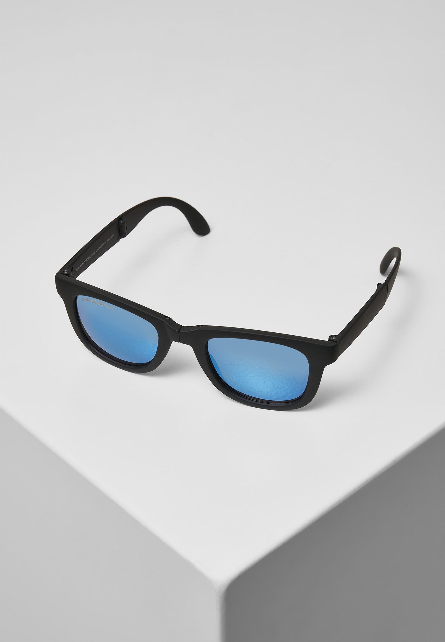 Case CLASSICS With Accessoires Foldable Sonnenbrille URBAN Sunglasses