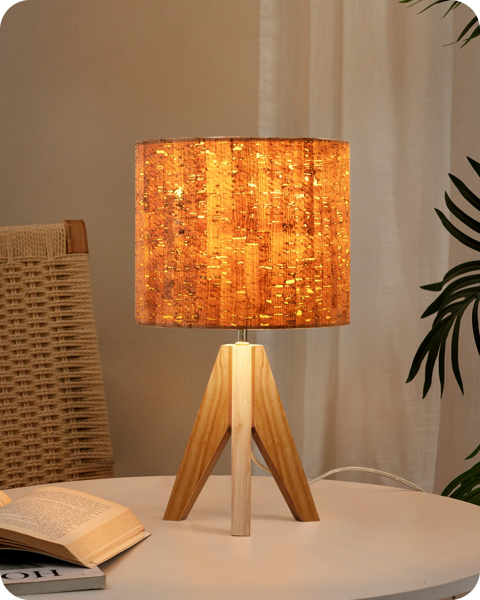 EDISHINE Nachttischlampe aus Holz mit Stoffschirm dreibeinig, LED wechselbar, Warmweiß, Lampenschirm aus Leinen mit Leuchtmittel