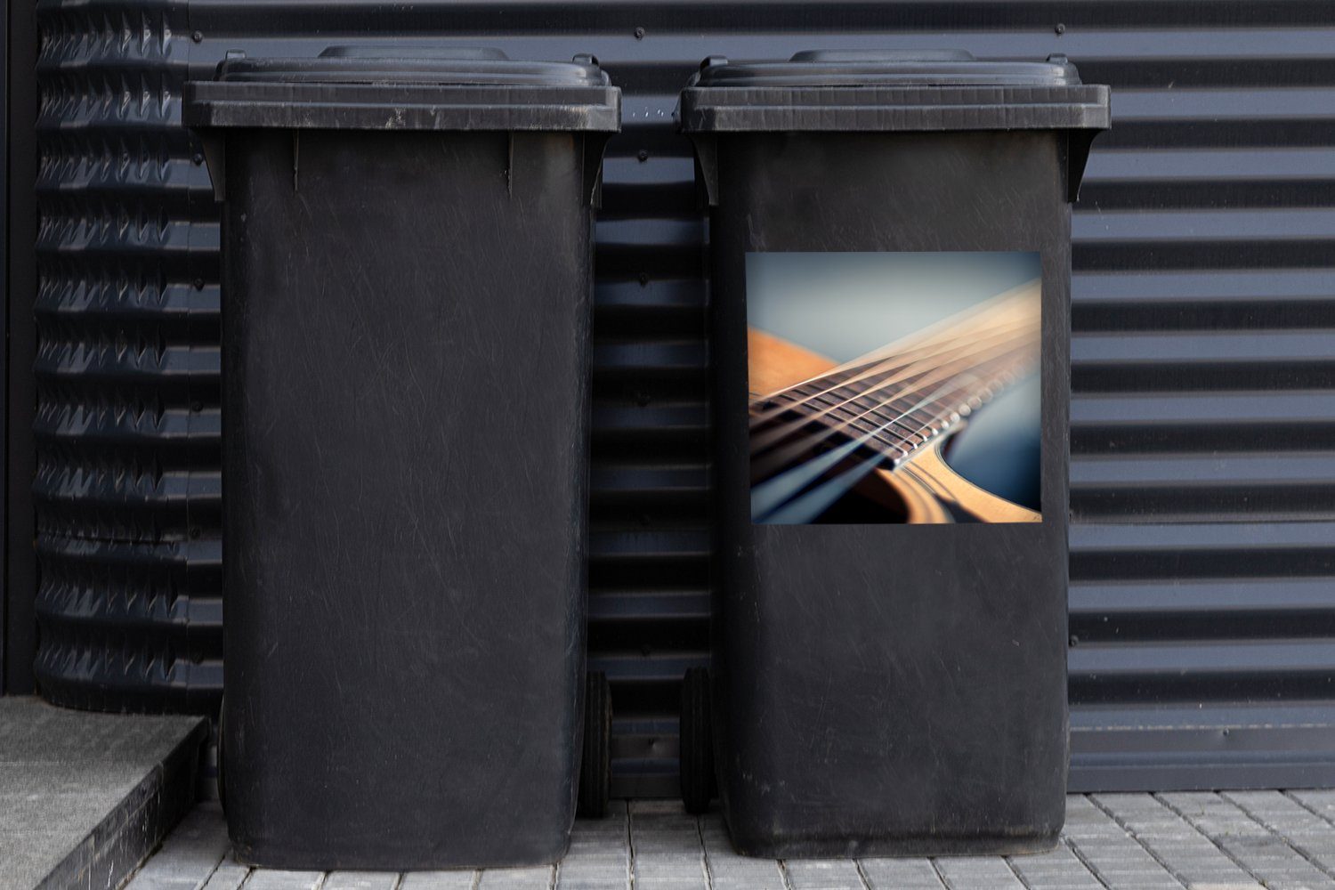 Container, Mülltonne, Sticker, akustischen einer Wandsticker Gitarre Nahaufnahme Saiten Abfalbehälter St), der MuchoWow (1 Mülleimer-aufkleber,