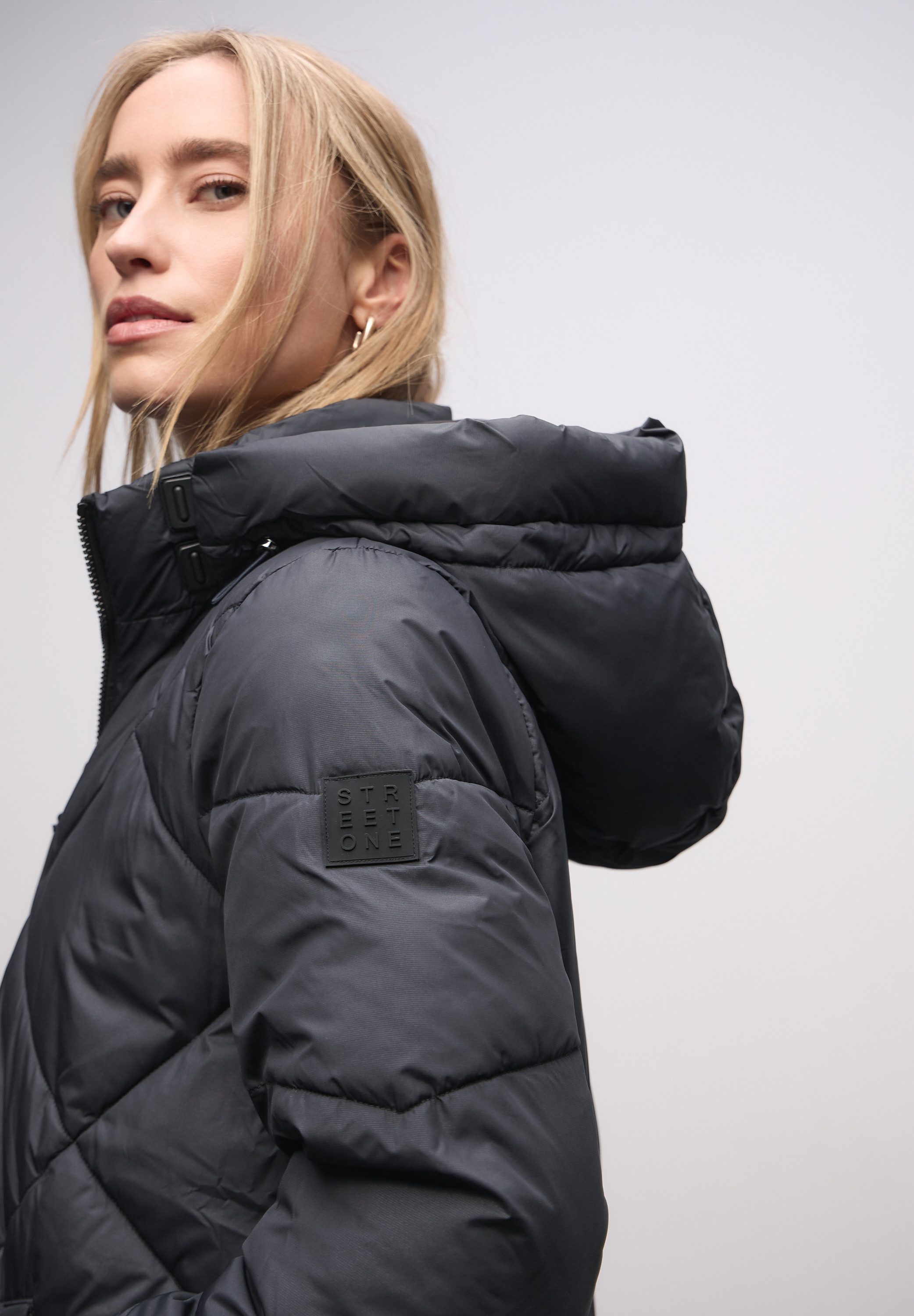 STREET ONE Steppjacke Winterjacke mit Kapuze