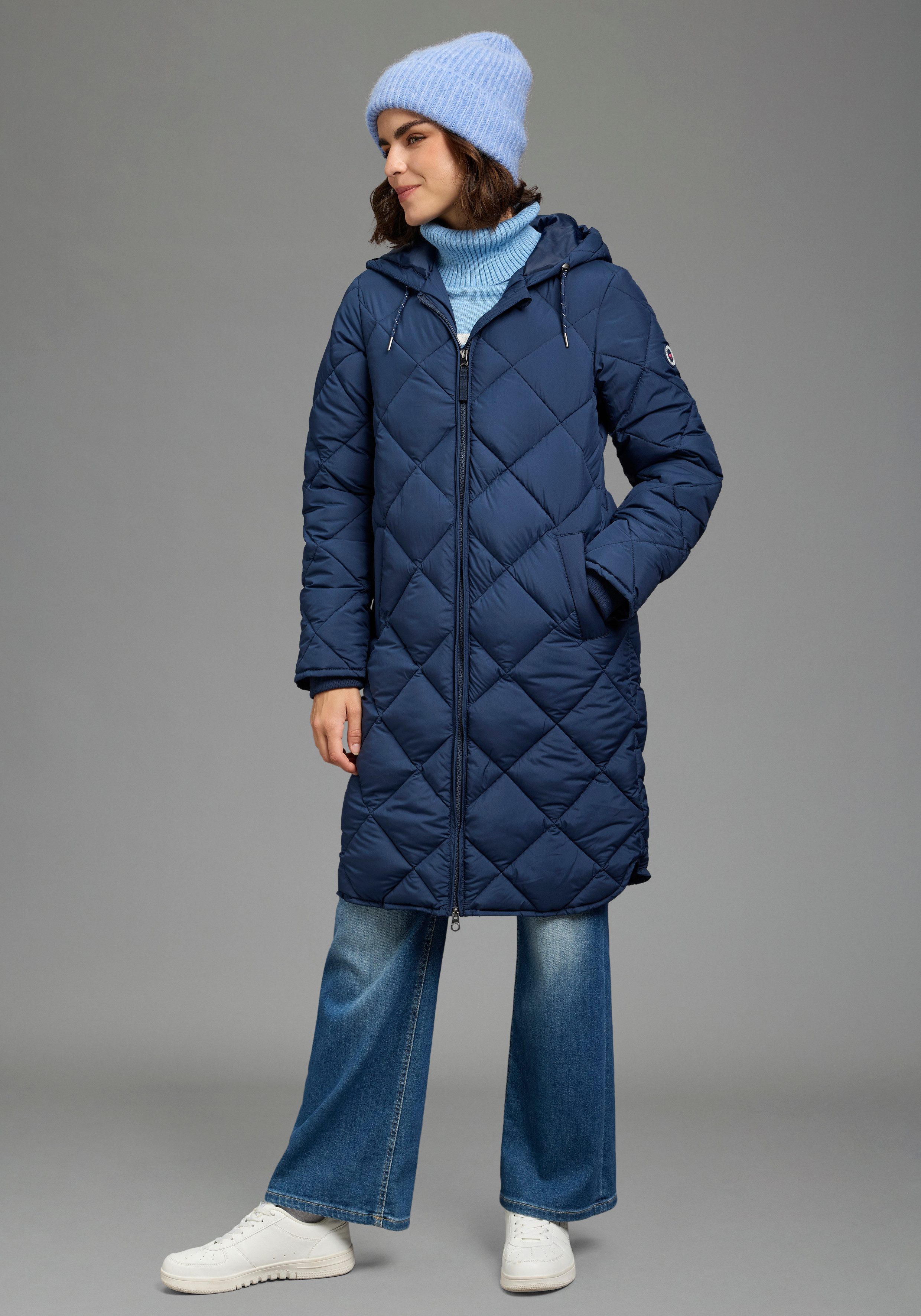 KangaROOS Steppjacke lange Form mit Kapuze und modernem Steppmuster