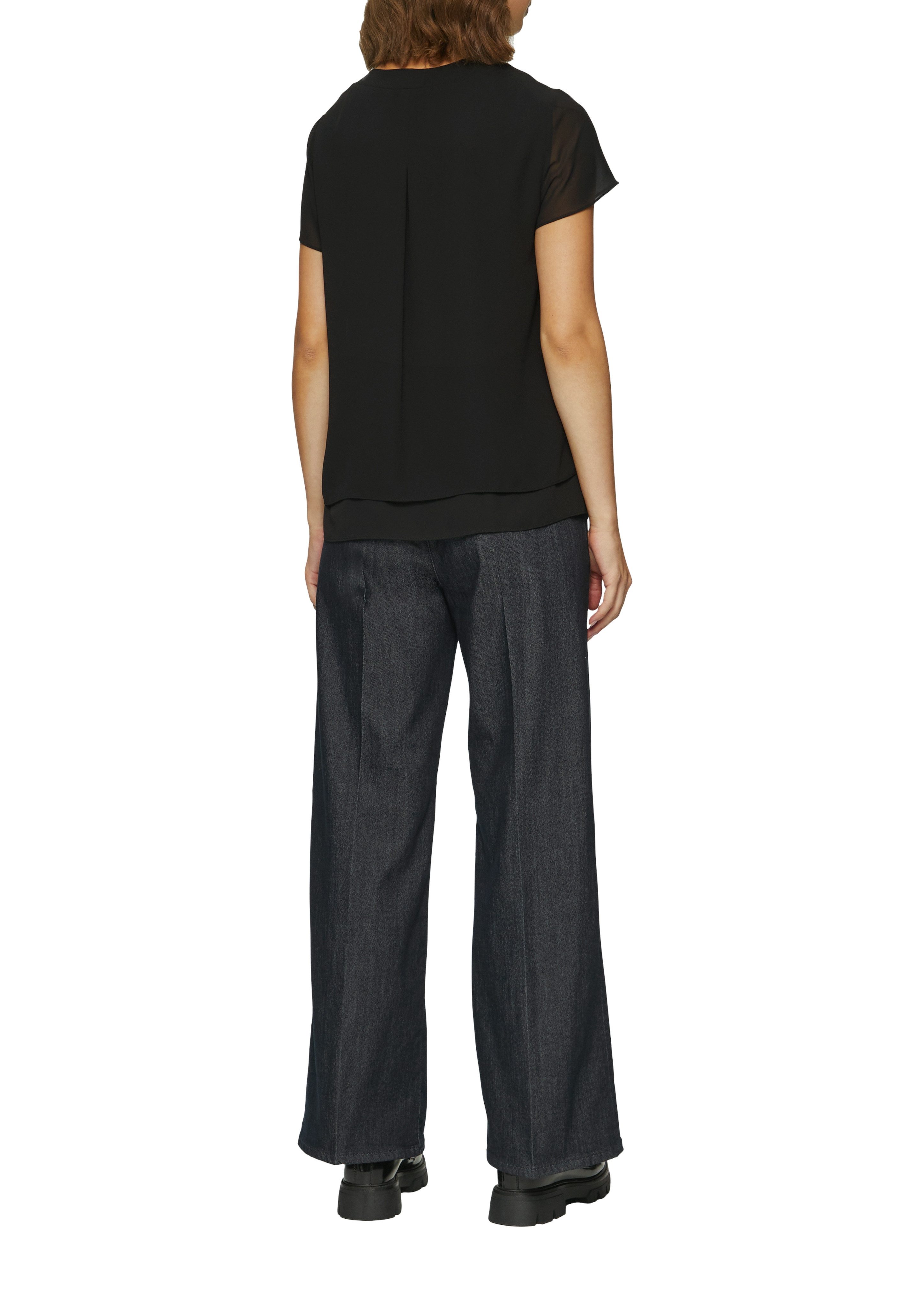 s.Oliver BLACK LABEL Shirtbluse in Doppel-Layer-Optik und mit V-Ausschnitt