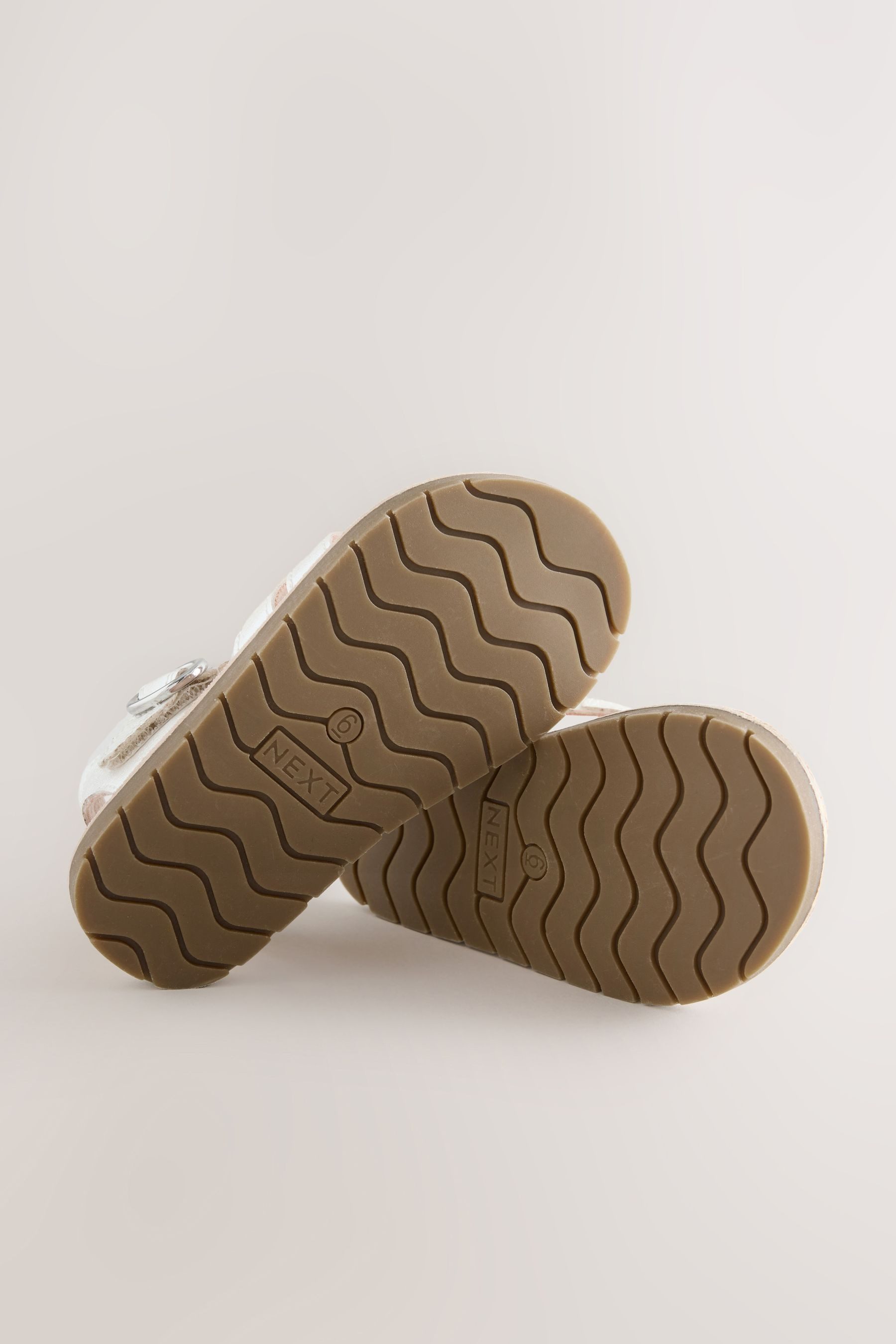 Next Festliche Sandalen, Herz Sandale (1-tlg)