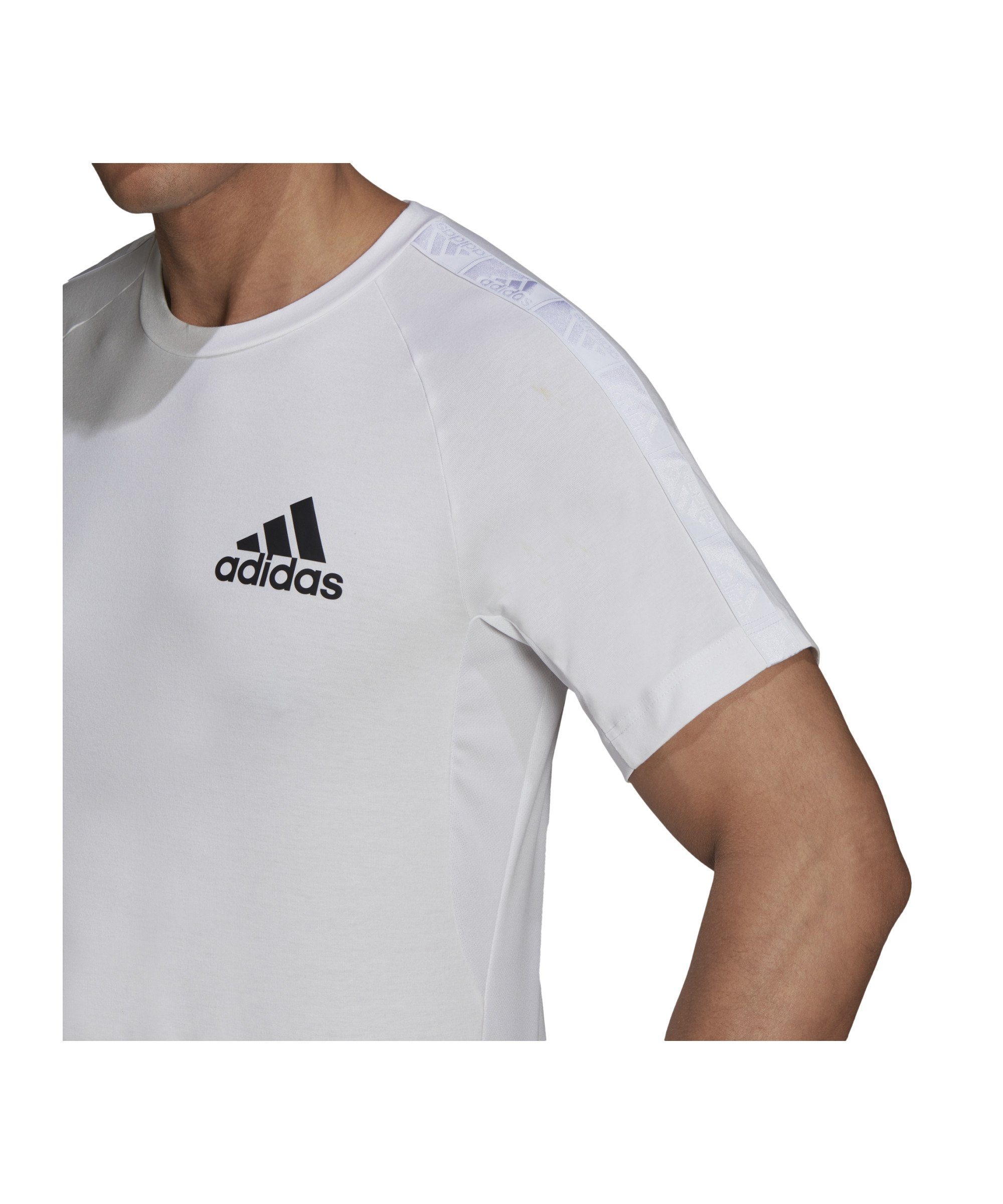 Nachhaltiges Performance D2M T-Shirt T-Shirt Motion adidas Produkt