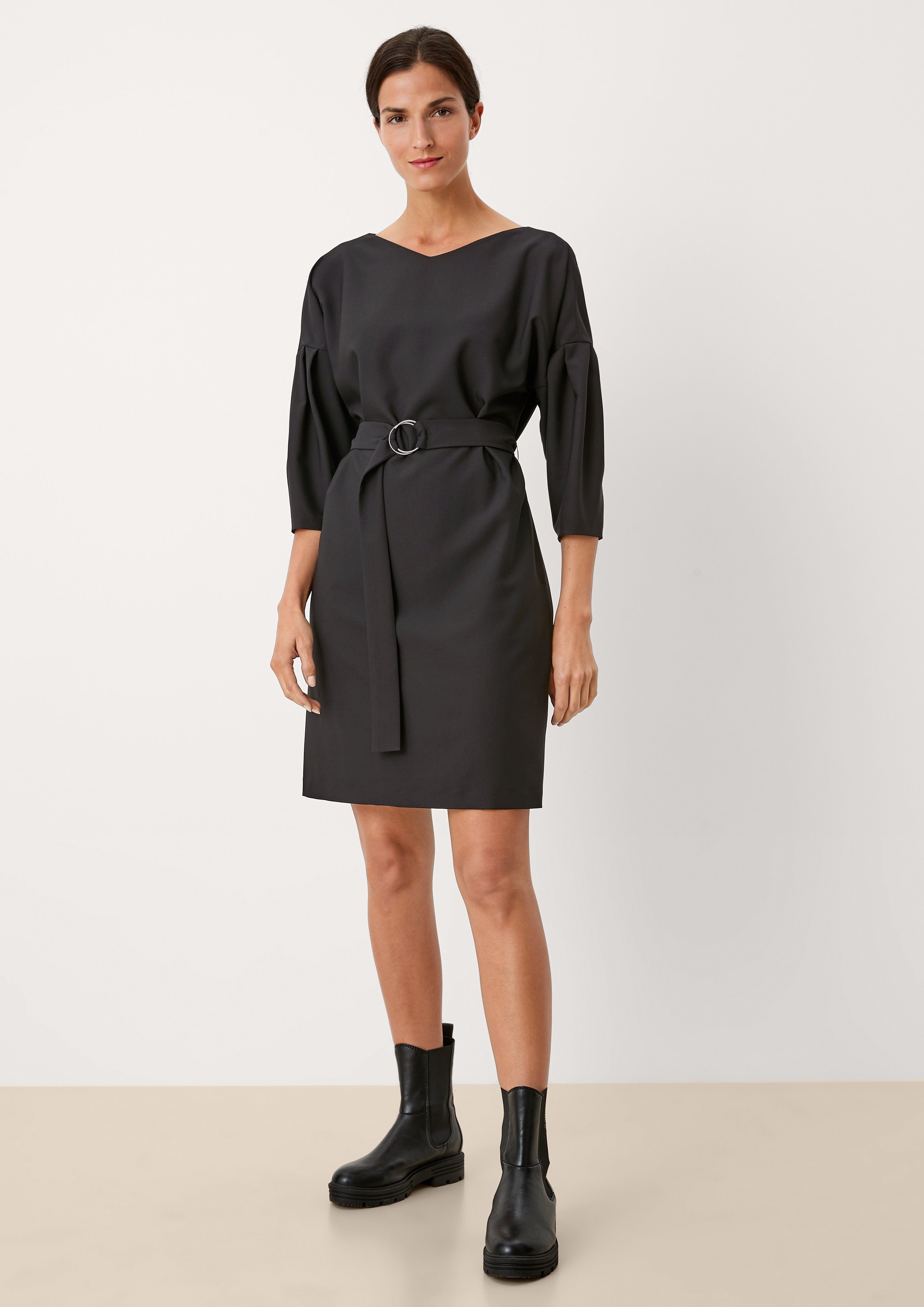 s.Oliver BLACK LABEL Minikleid »Feines Kleid aus Viskosemix mit Gürtel«  (1-tlg) online kaufen | OTTO