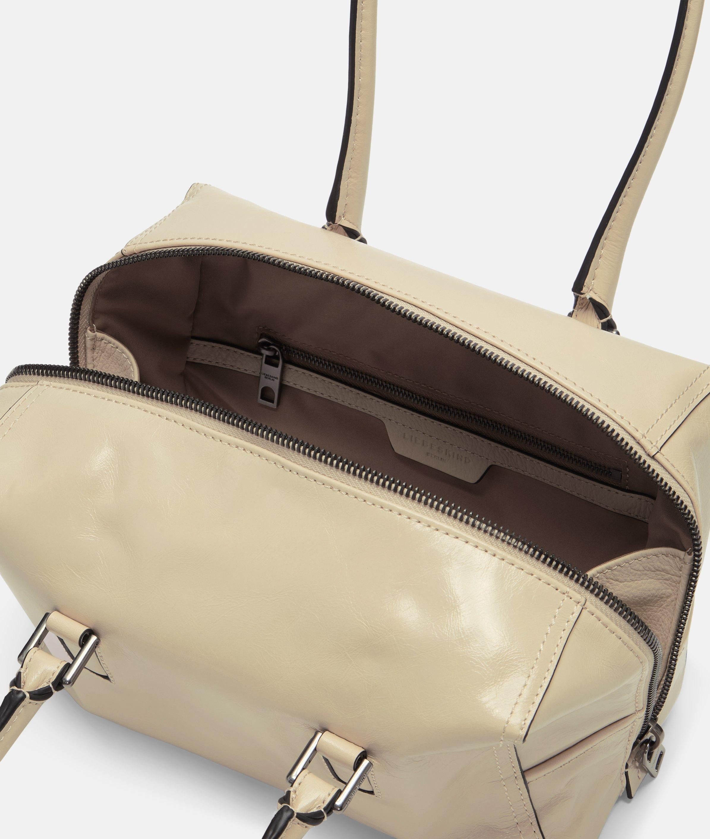 Liebeskind Berlin Schultertasche Archive Kayla Satchel S, Handliche Schultertasche in Lacklederoptik mit glossy Finish
