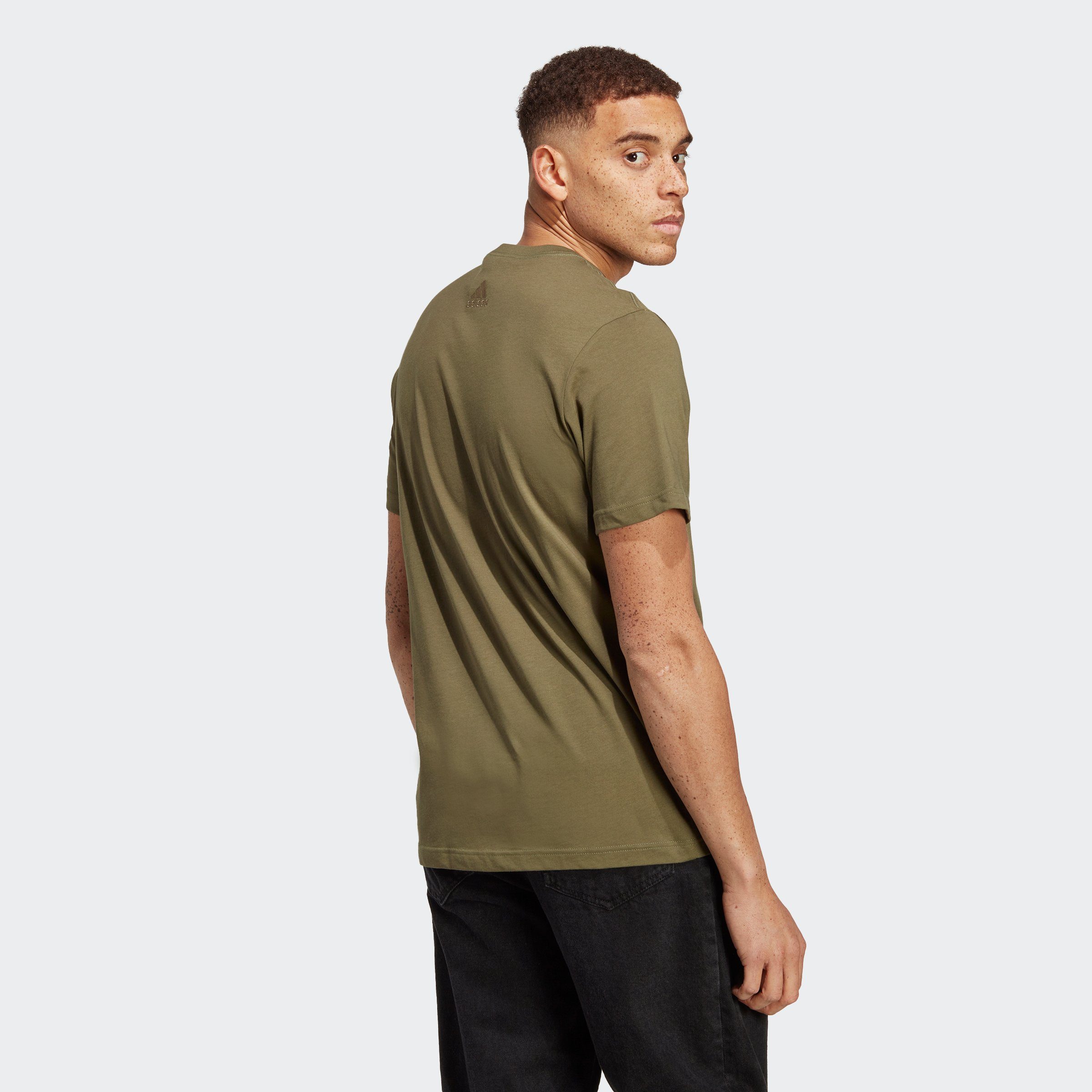 T SJ T-Shirt LIN Strata adidas Olive Sportswear M