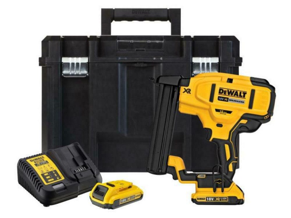 DeWalt Nagler DEWALT Akku-Nagler 18V DCN681D2 mit 2x 2,0Ah Li-Ion Akku