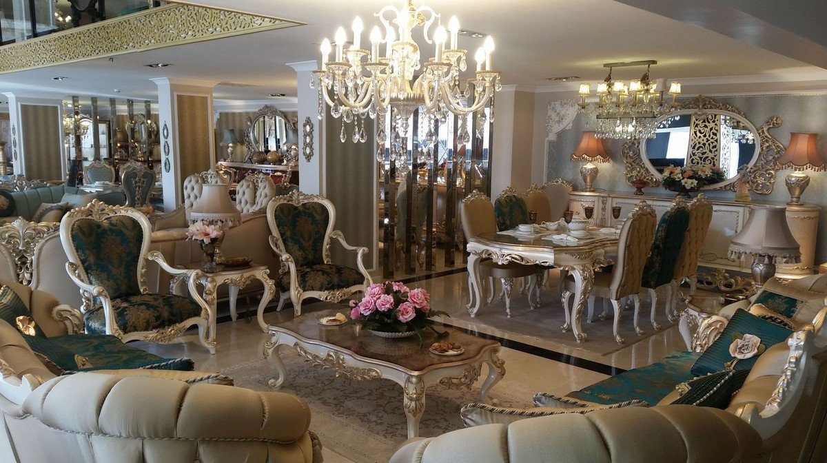 Casa Padrino Sessel Luxus Barock Prunkvoll Weiß / mit Wohnzimmer Edel & / Handgefertigter Muster Grün - Möbel Gold Sessel Barock Wohnzimmer Sessel - elegantem 