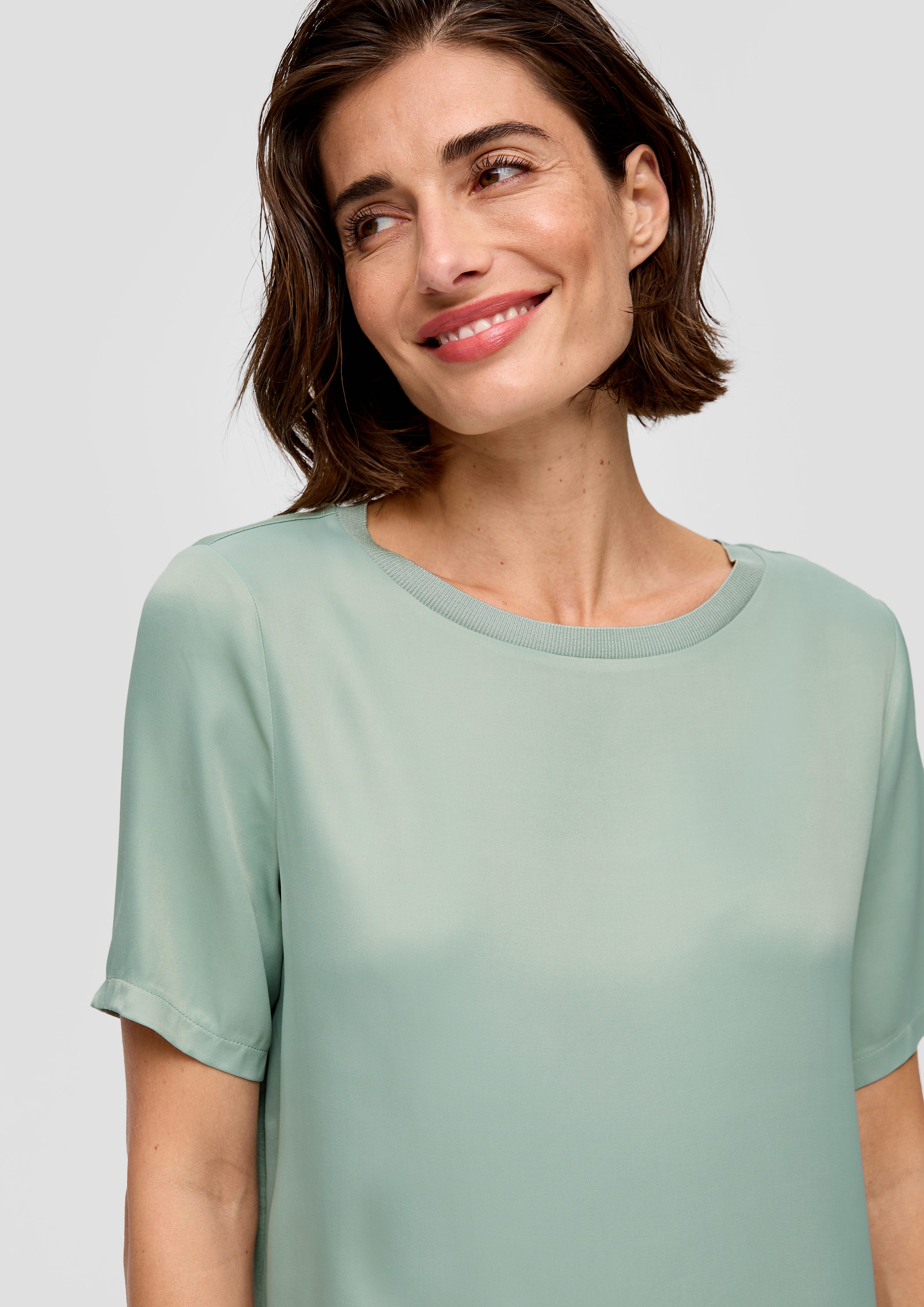 s.Oliver BLACK LABEL Kurzarmshirt Schimmerndes T-Shirt günstig online kaufen