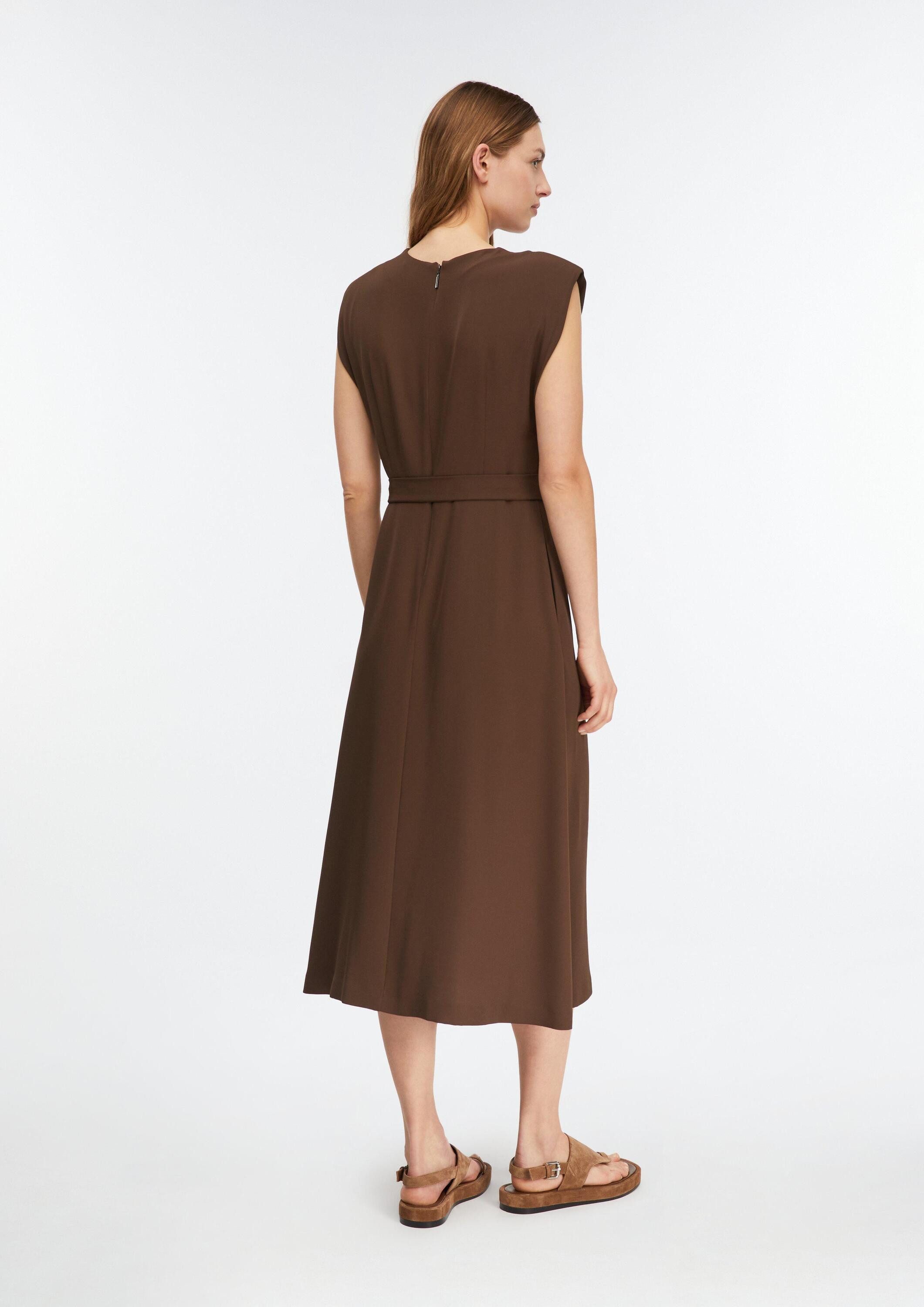comma Midikleid Kleid Midikleid mit Taillengürtel und Schulterpolstern