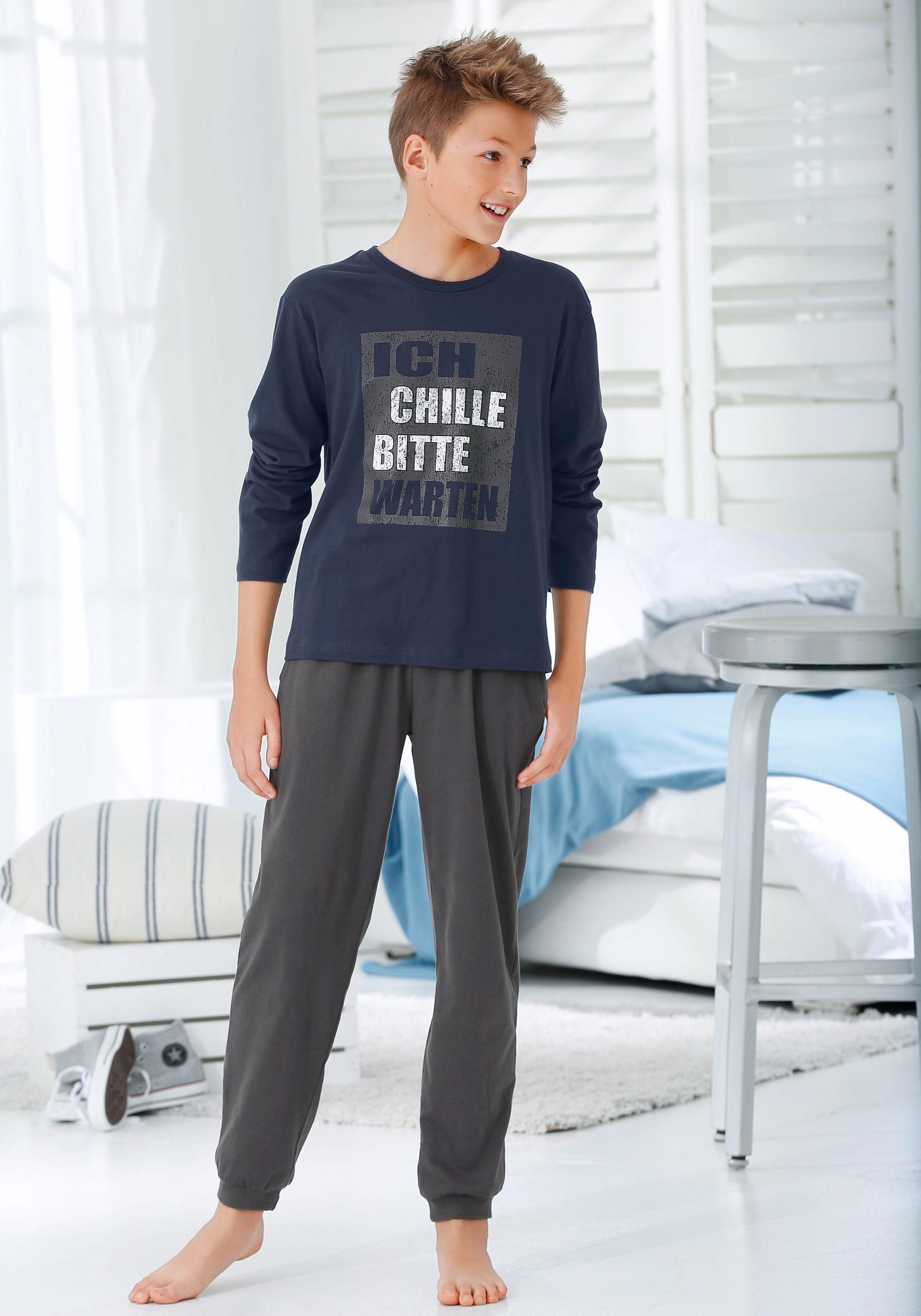 AUTHENTIC LE JOGGER Pyjama (2 tlg., 1 Stück) "Ich chille bitte warten"