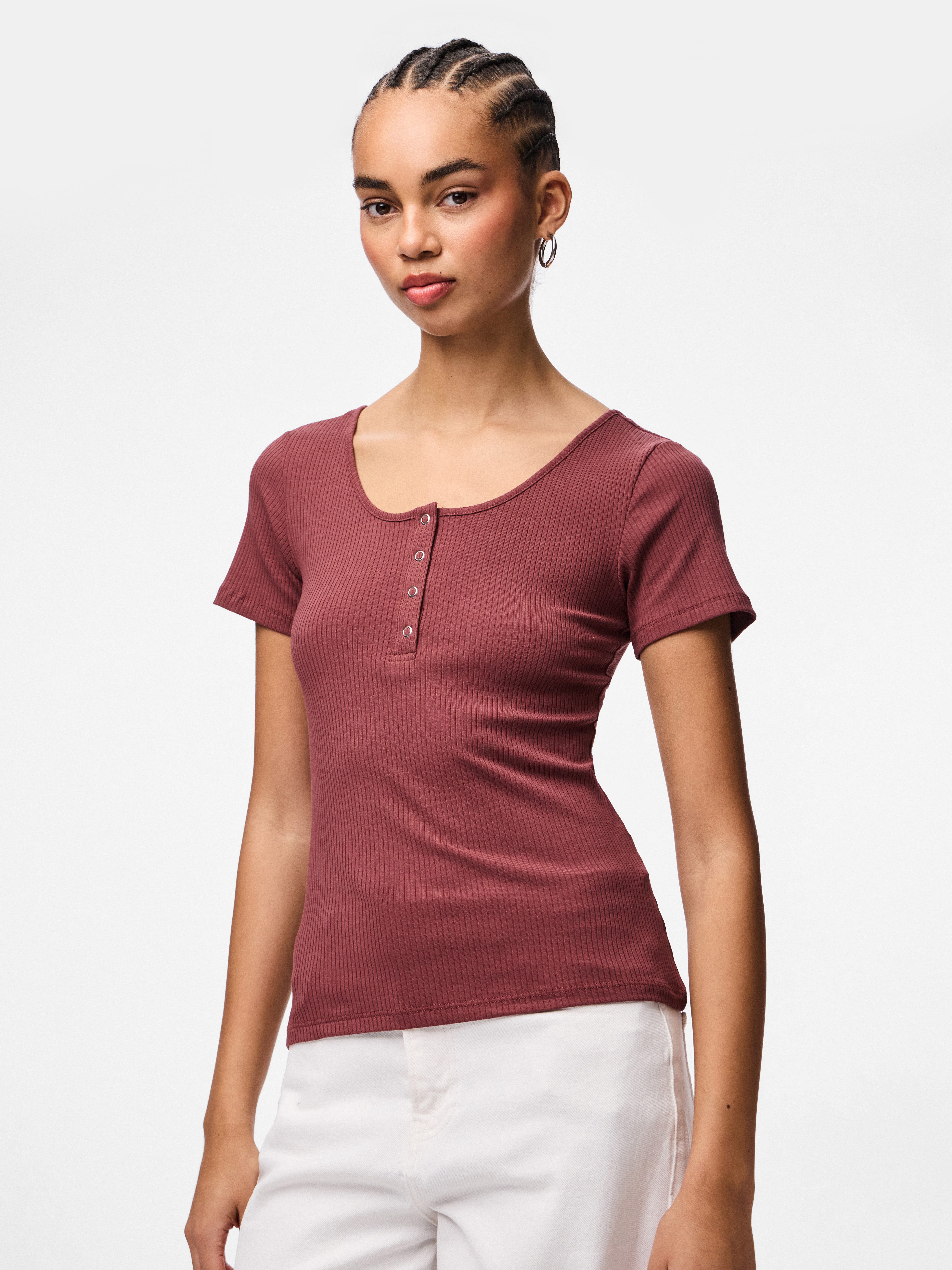 pieces Kurzarmshirt PCKITTE SS TOP NOOS BC Baumwollmischung, slim fit günstig online kaufen