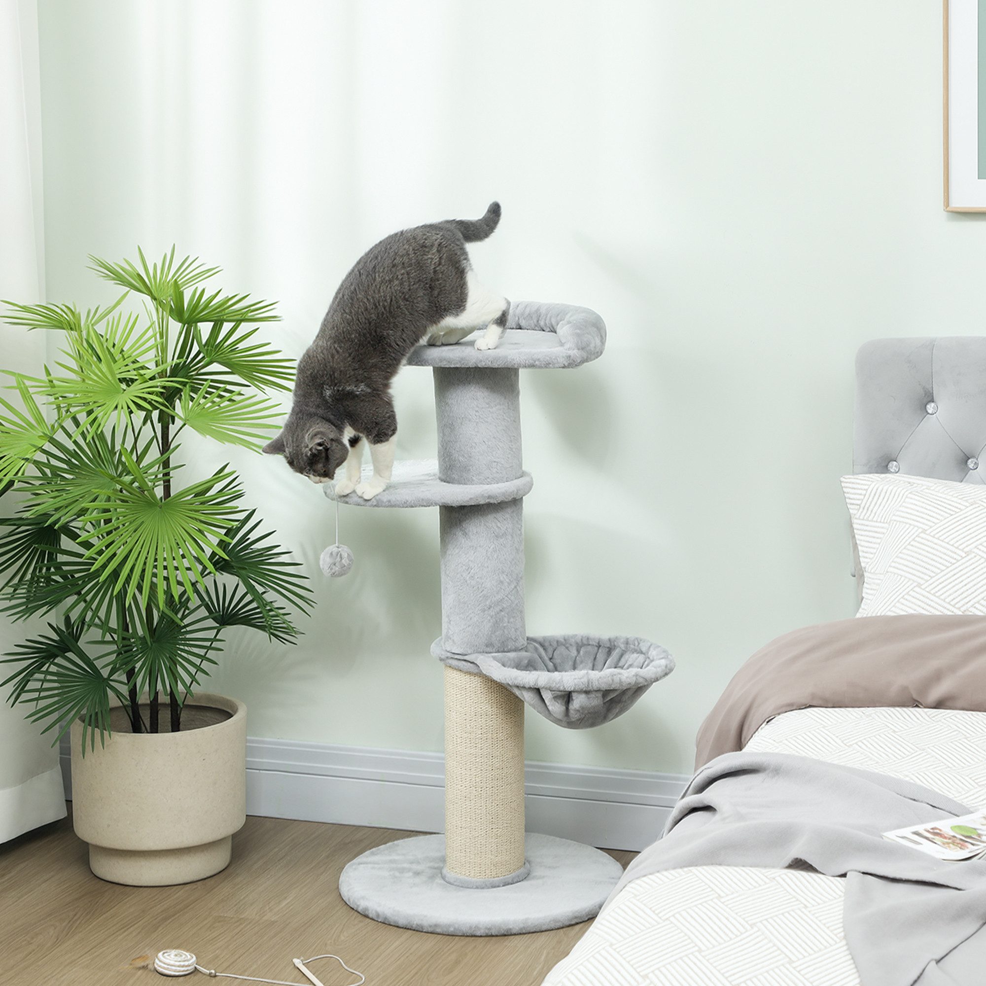 PawHut Kratzbaum mit Hängematte, Spielbällen, Geeignet für Katzen bis 6 kg, Hellgrau
