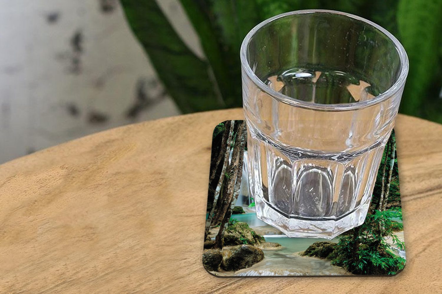 Gläser, Kleine Glasuntersetzer, für 6-tlg., Tischuntersetzer, den Wasserfälle Untersetzer, Bäumen MuchoWow Korkuntersetzer, Erawan-Nationalparks, Glasuntersetzer Tasse zwischen des Zubehör