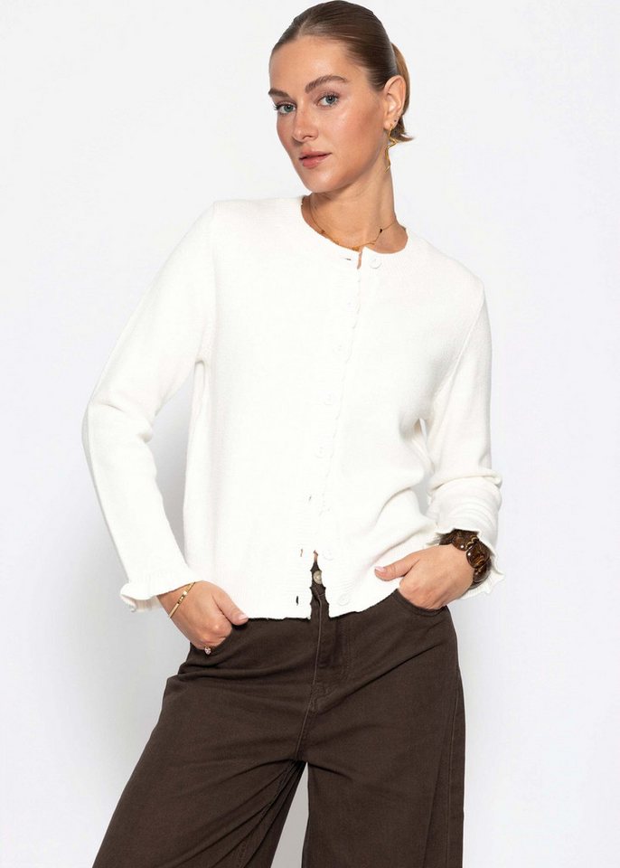SASSYCLASSY Cardigan Strickjacke mit Volants für Damen Verspielter Cardigan mit Knopfleiste und gerippten Bündchen