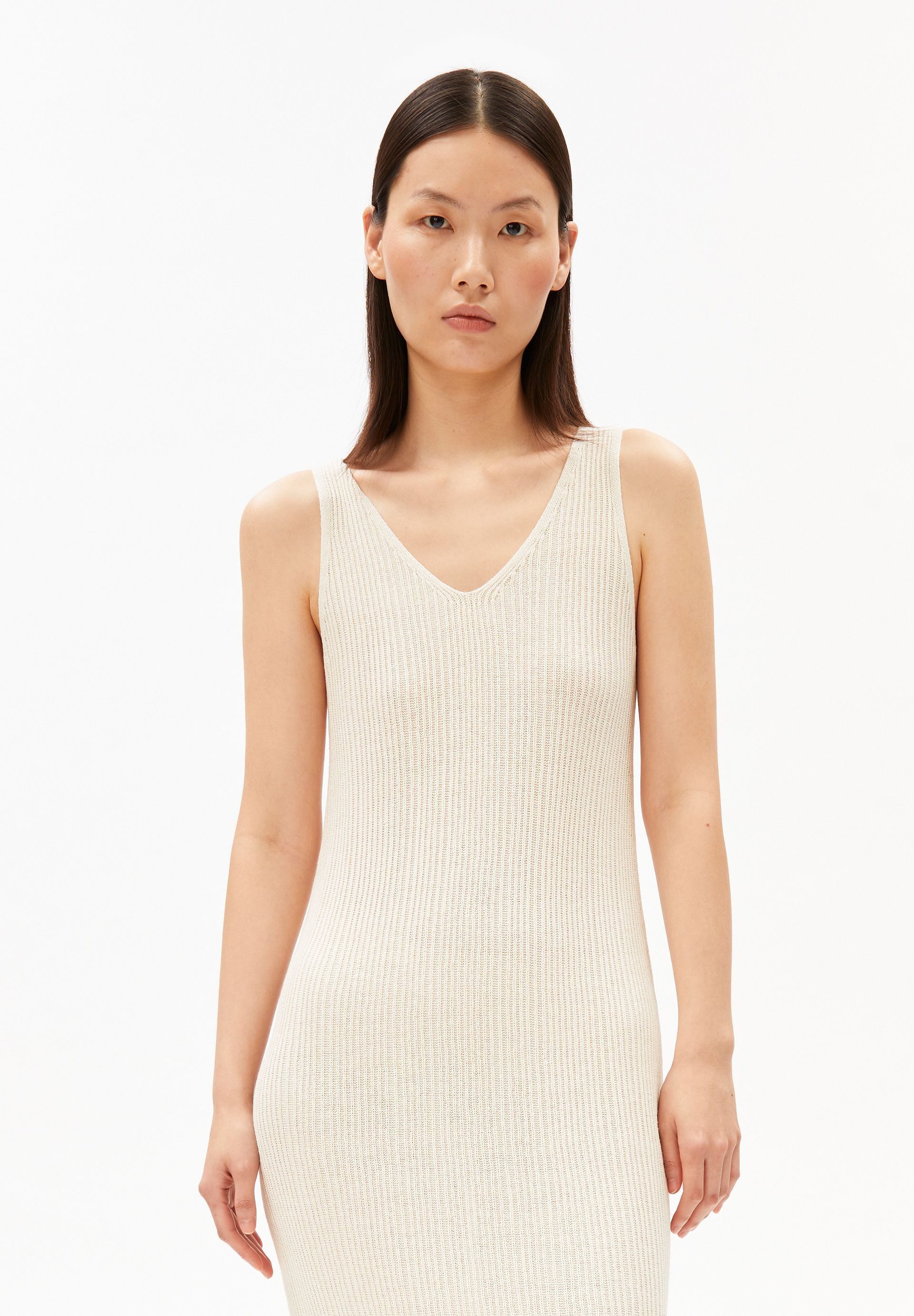 Armedangels Strickkleid LINEN BLEND Strickkleid aus Leinen-Mix V-Ausschnitt