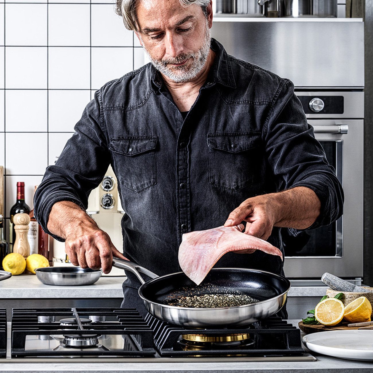 KitchenAid Pfannen-Set Multi-Ply Stainless Steel Non-Stick (CC006066-001), Edelstahl, Edelstahl-Bratpfannen-Set 20cm und 28cm, Spülmaschinengeeignet