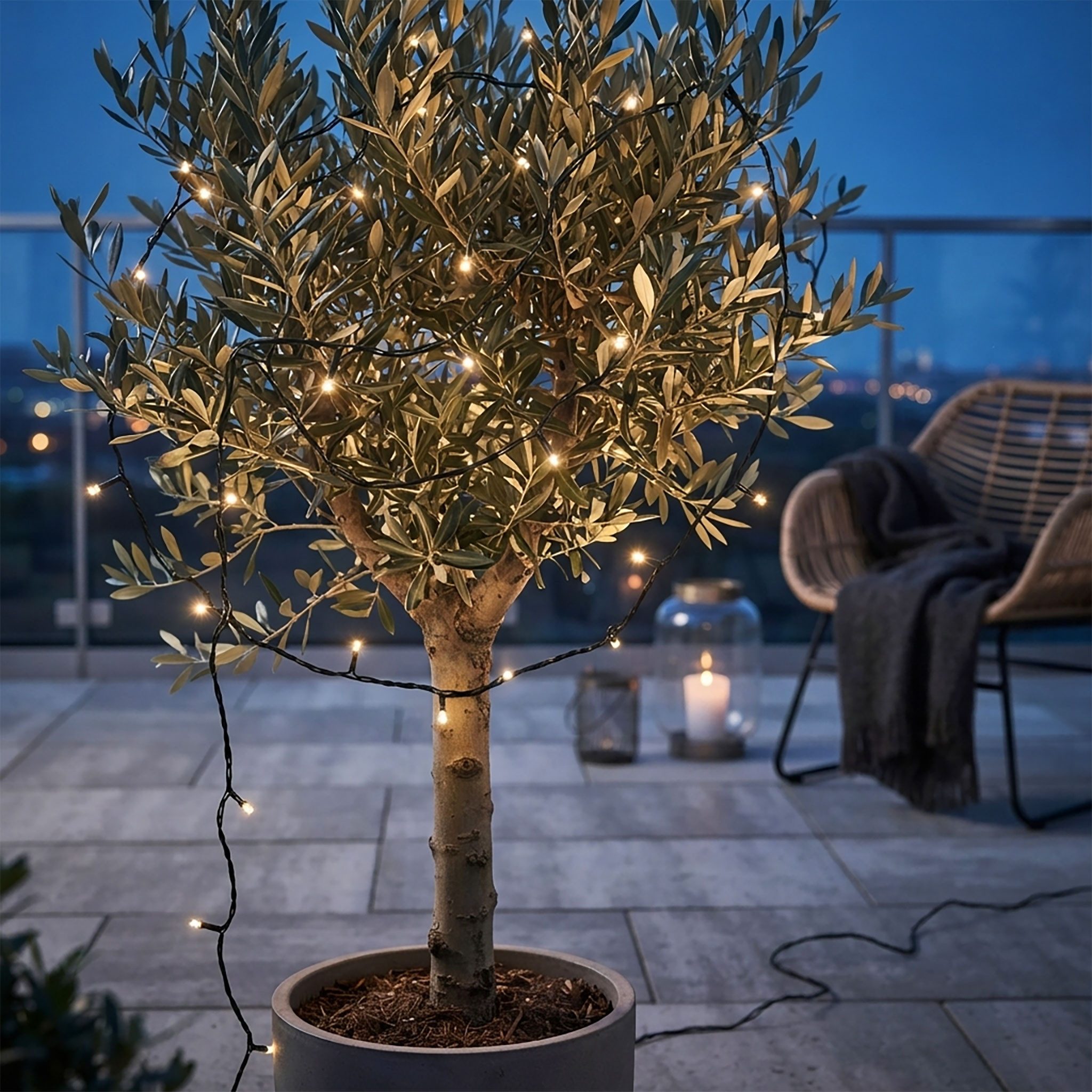 Spetebo LED-Lichterkette Weihnachts Lichterkette warm weiß - 40 LED / 3 m, 40-flammig, Garten Deko Beleuchtung für Außen und Innen – Bild 3 von 5