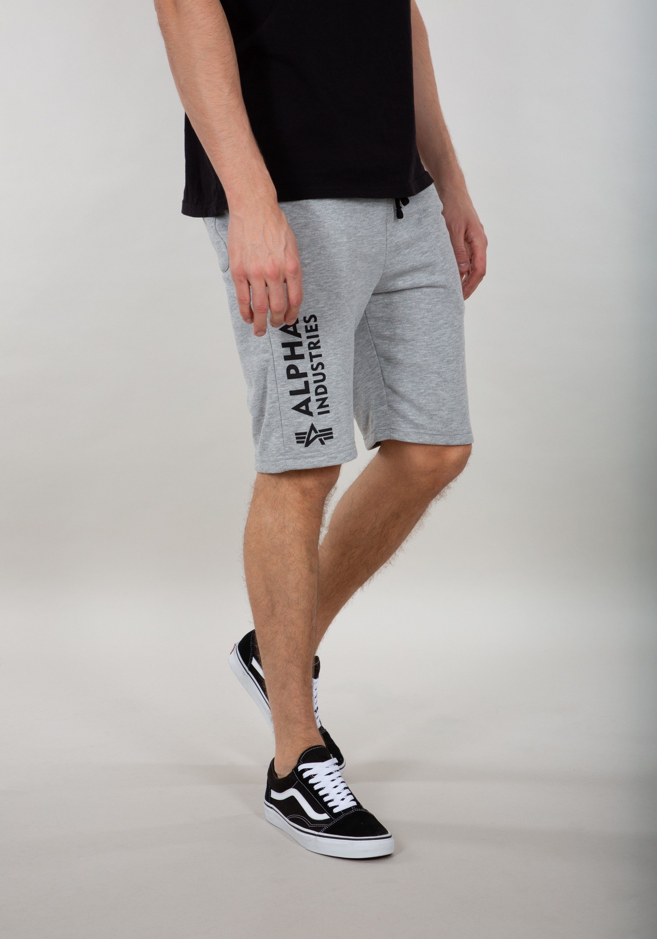 Alpha Industries Sweatshorts Alpha Industries Men heather AI Short Basic - grey Shorts